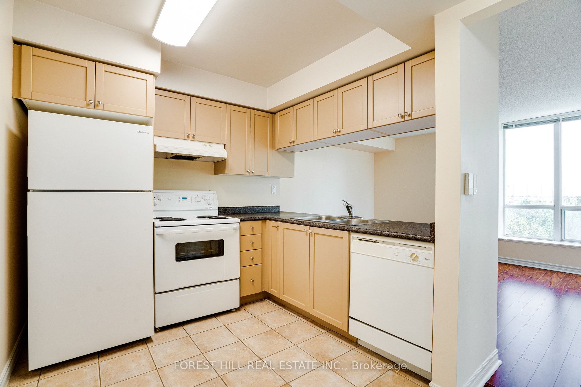 745 New Westminster Drive 608 Property Photo 13