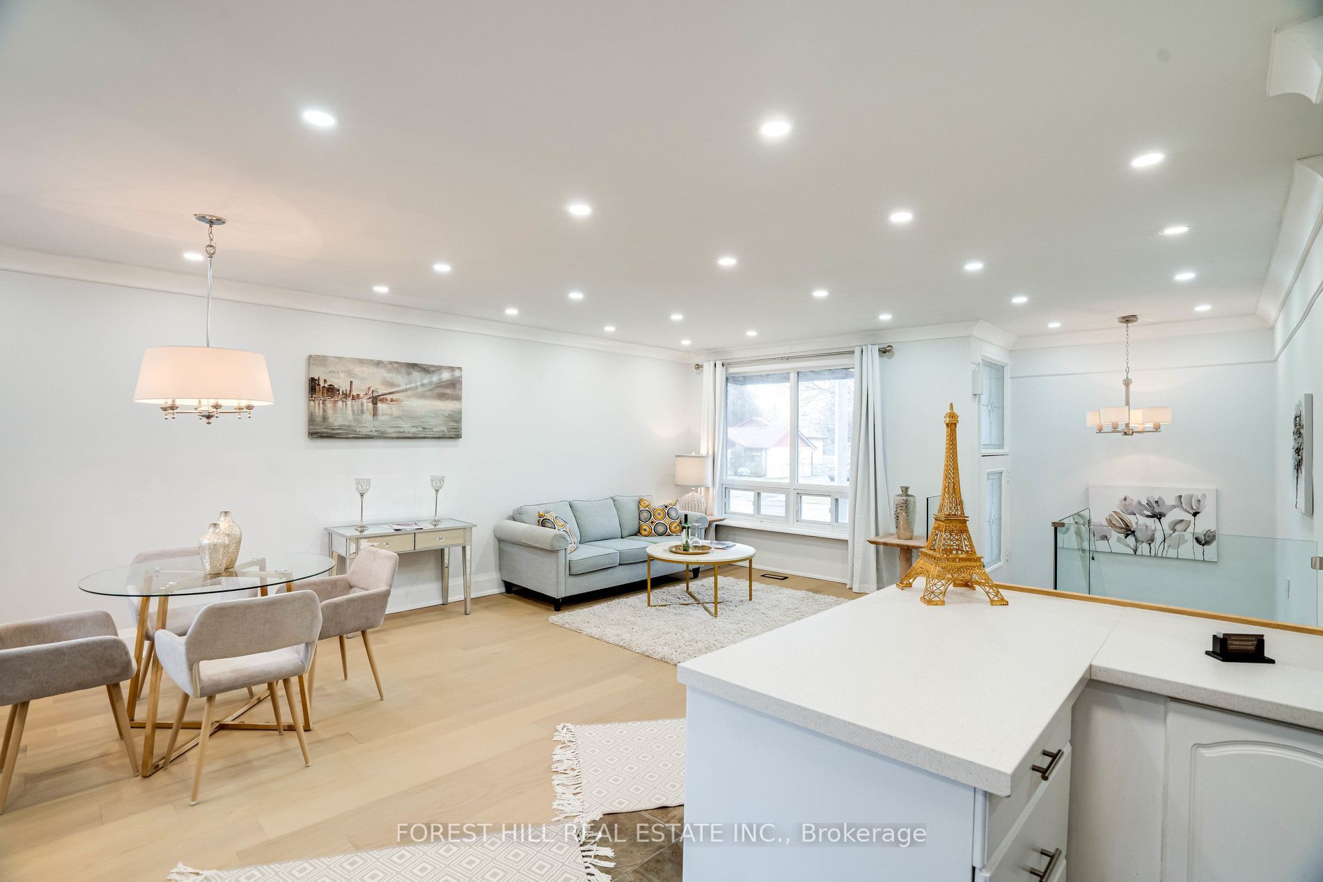 1 Willis Drive Property Photo 13