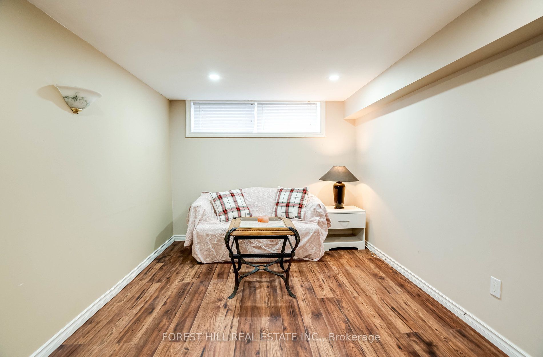 1 Willis Drive Property Photo 22