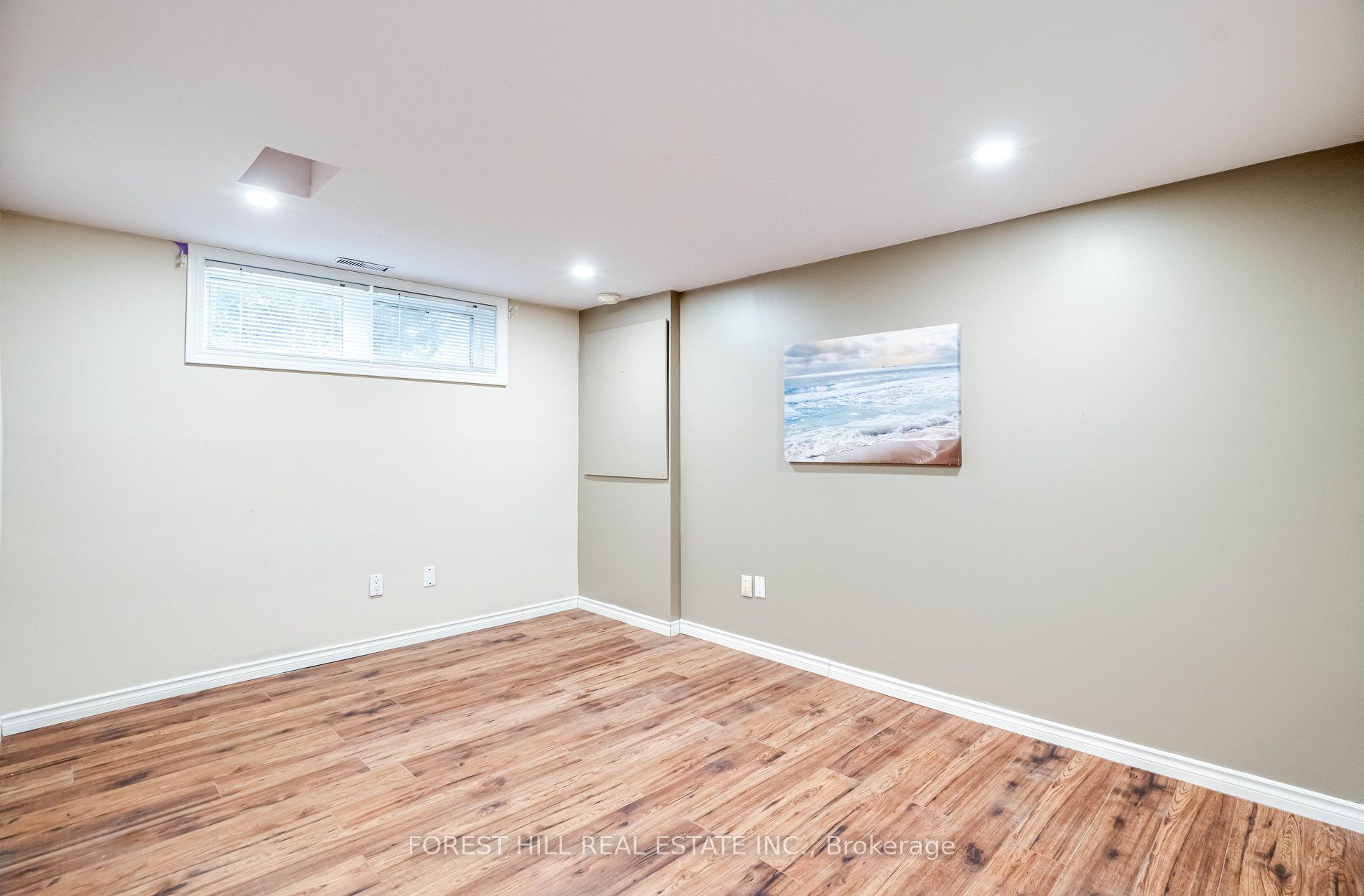 1 Willis Drive Property Photo 26