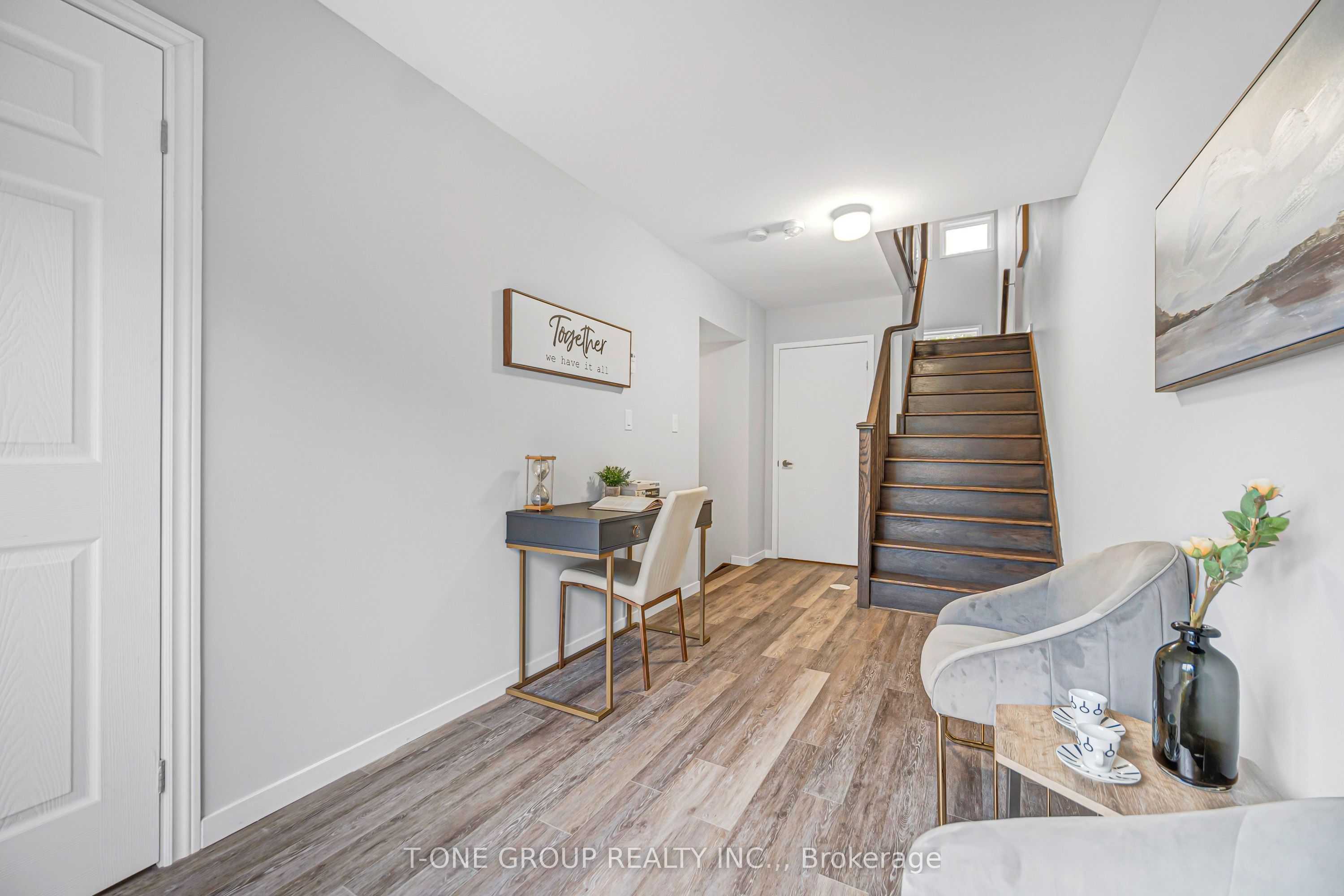 5 Armillo Place Property Photo 6