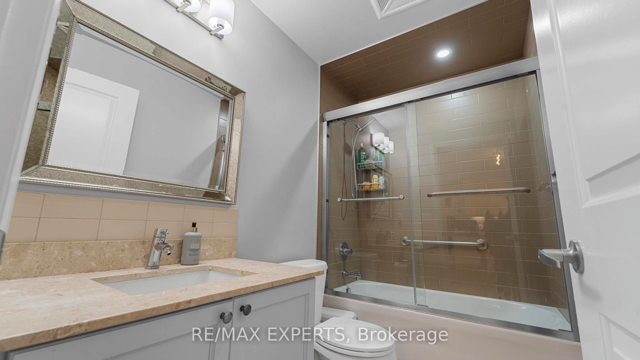 12 Woodstream Boulevard 201 Property Photo 13