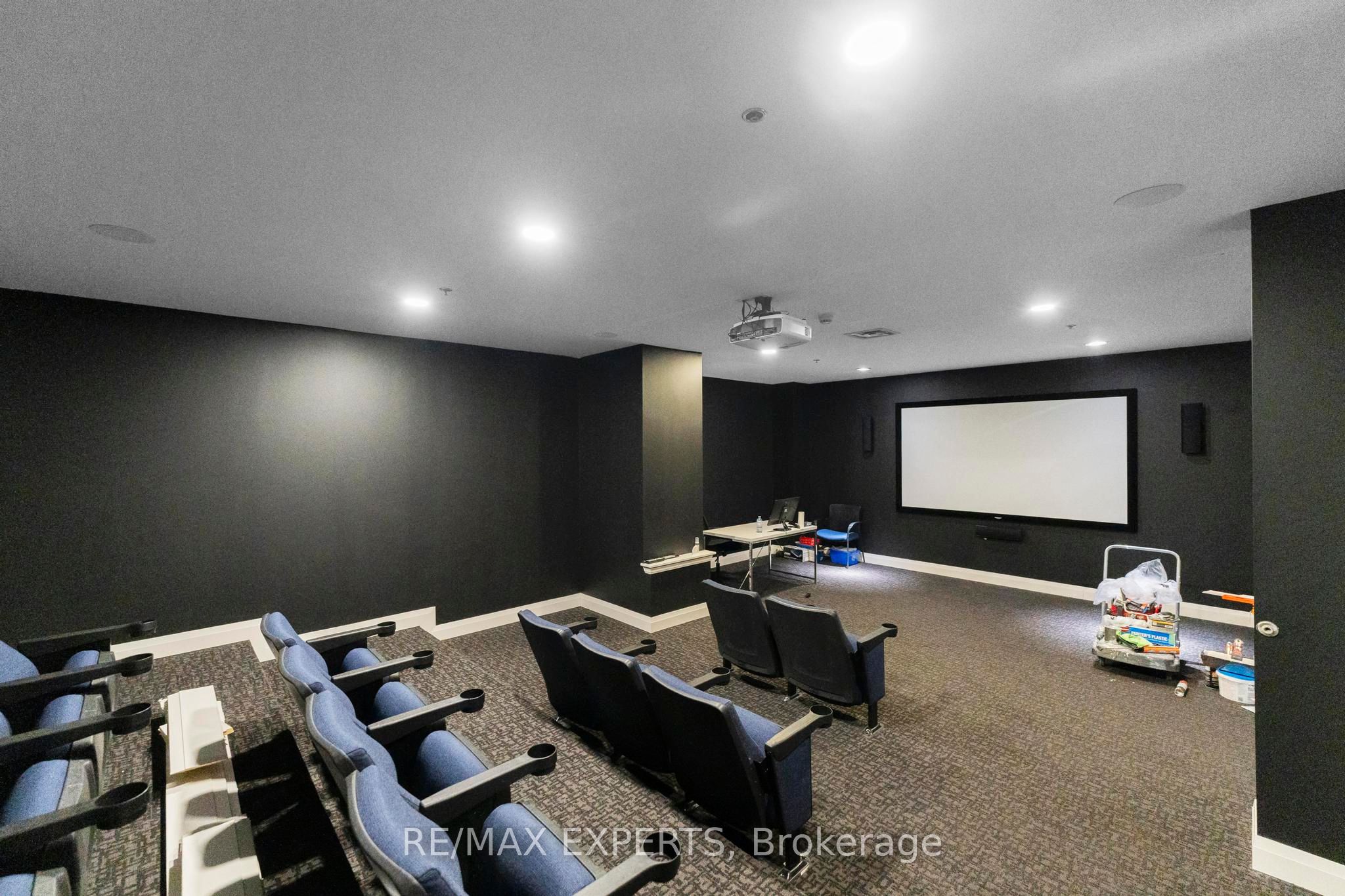 12 Woodstream Boulevard 201 Property Photo 22