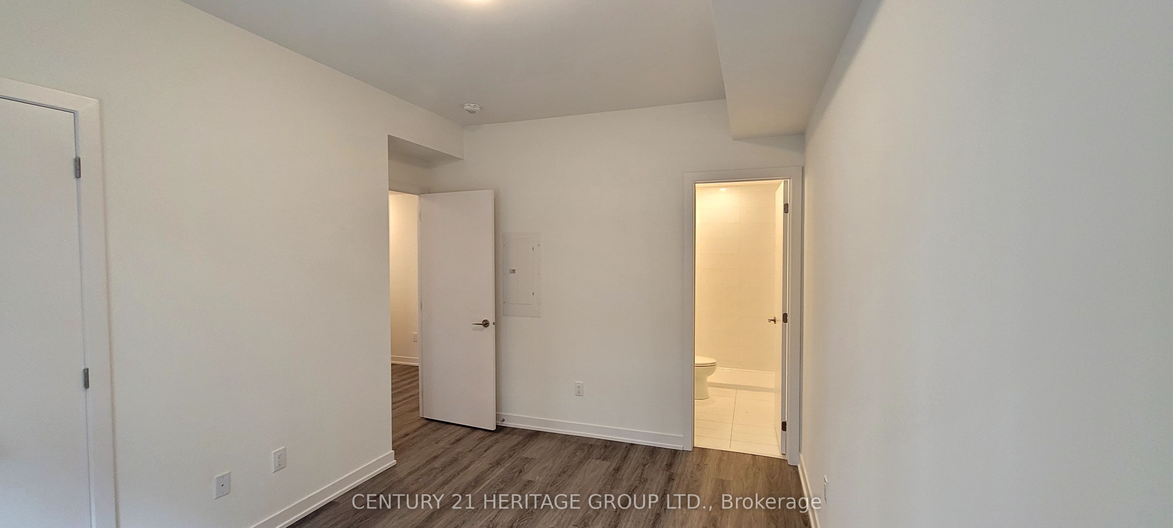 12 David Eyer Road 1230 Property Photo 11
