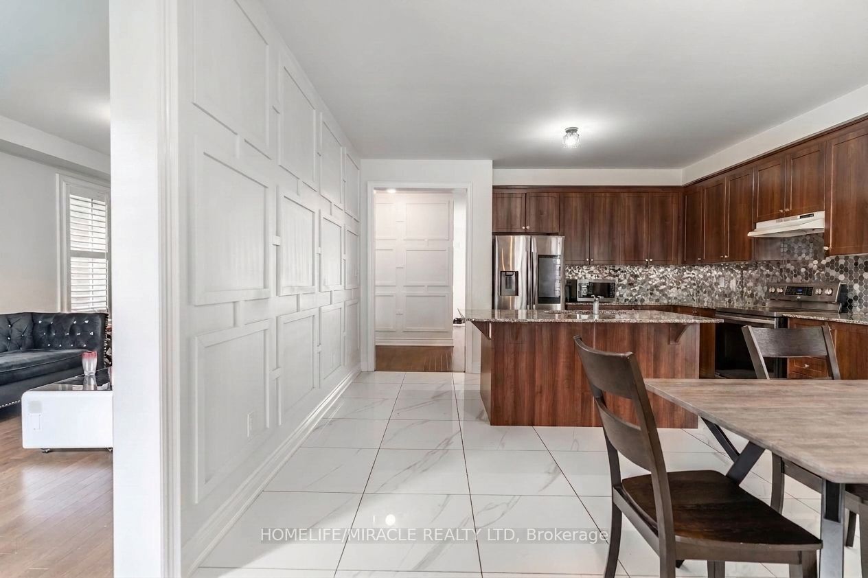 15 Ryerson Drive Property Photo 10