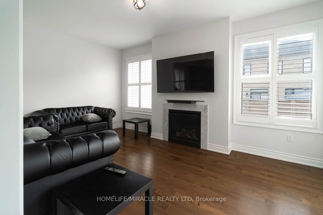 15 Ryerson Drive Property Photo 11
