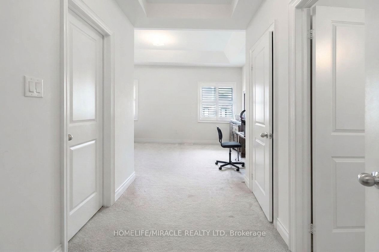 15 Ryerson Drive Property Photo 18