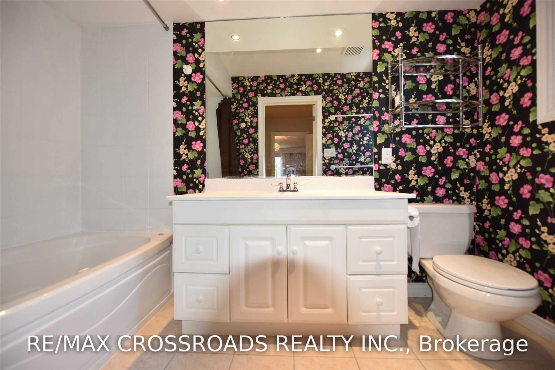 52 Emmeloord Crescent Property Photo 14