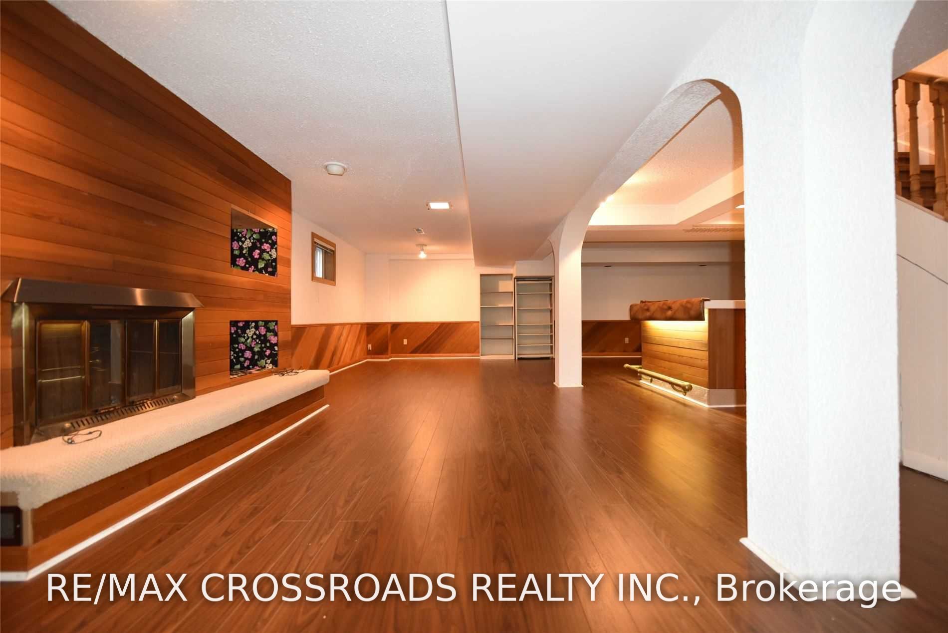 52 Emmeloord Crescent Property Photo 16