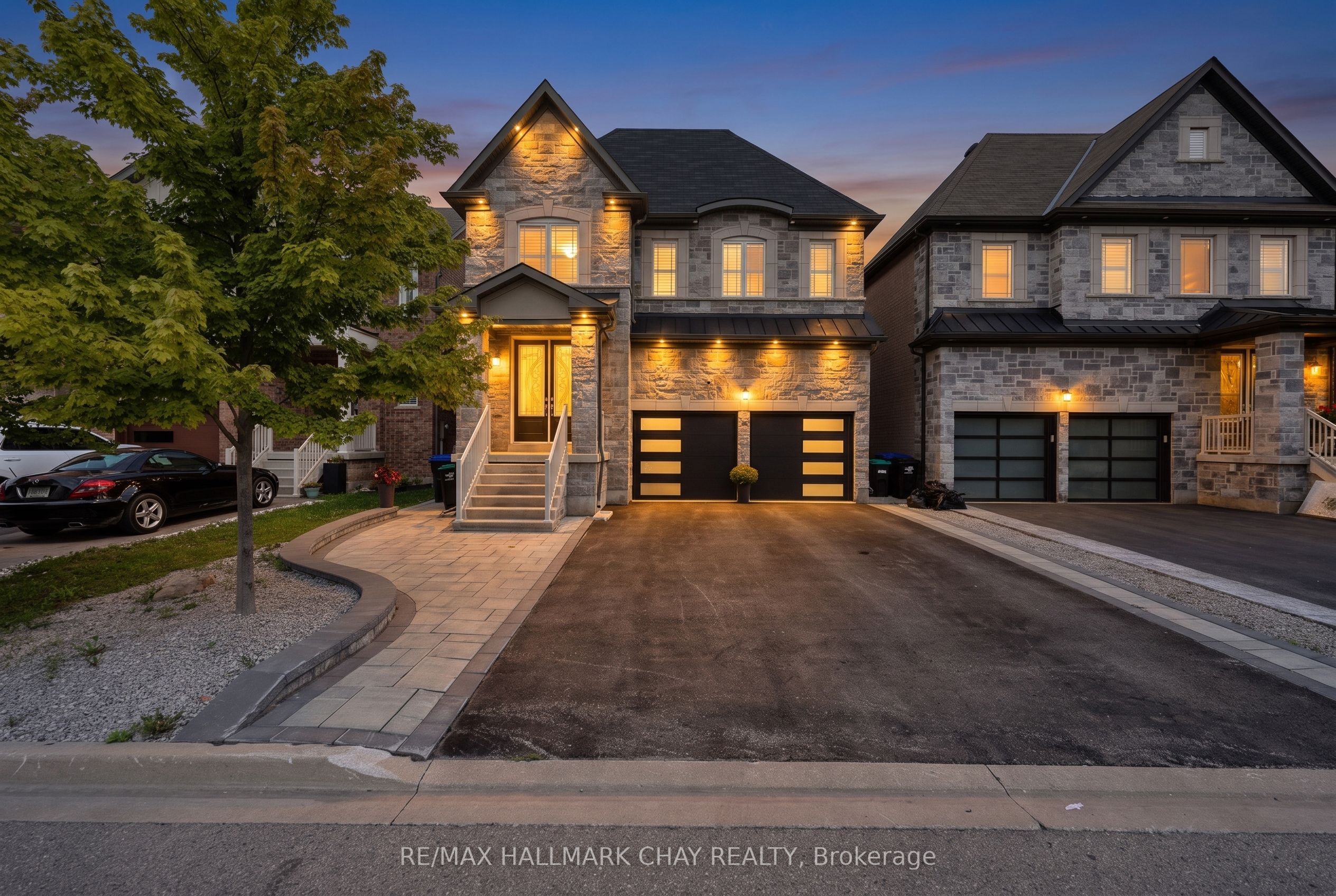 35 Tyndall Drive Property Photo 1