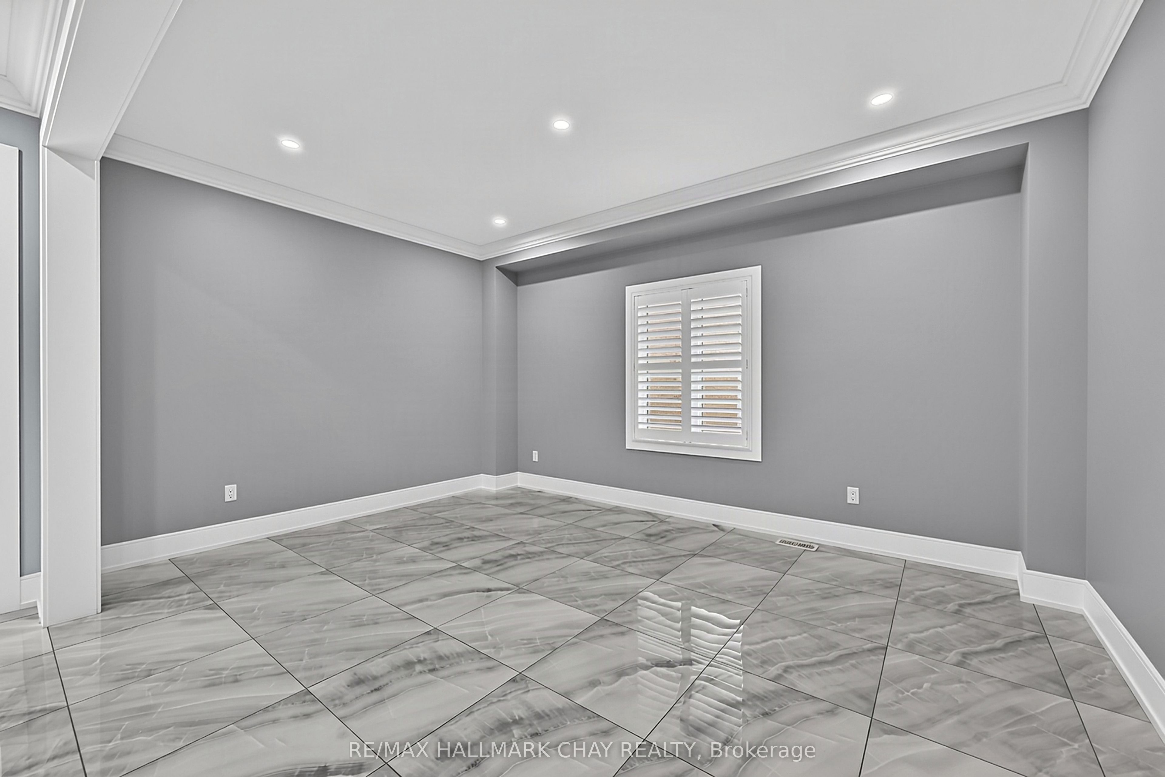 35 Tyndall Drive Property Photo 7