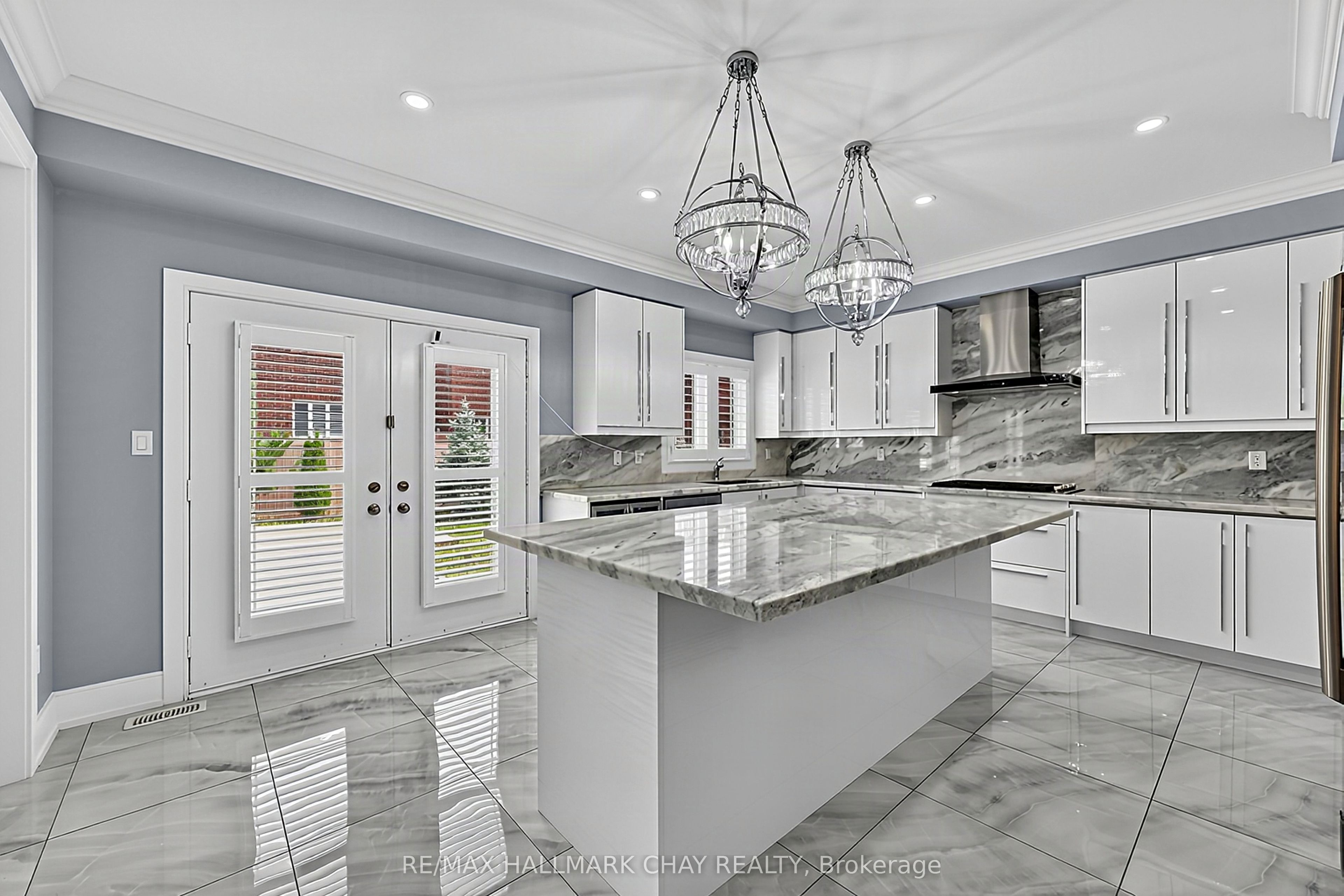 35 Tyndall Drive Property Photo 12