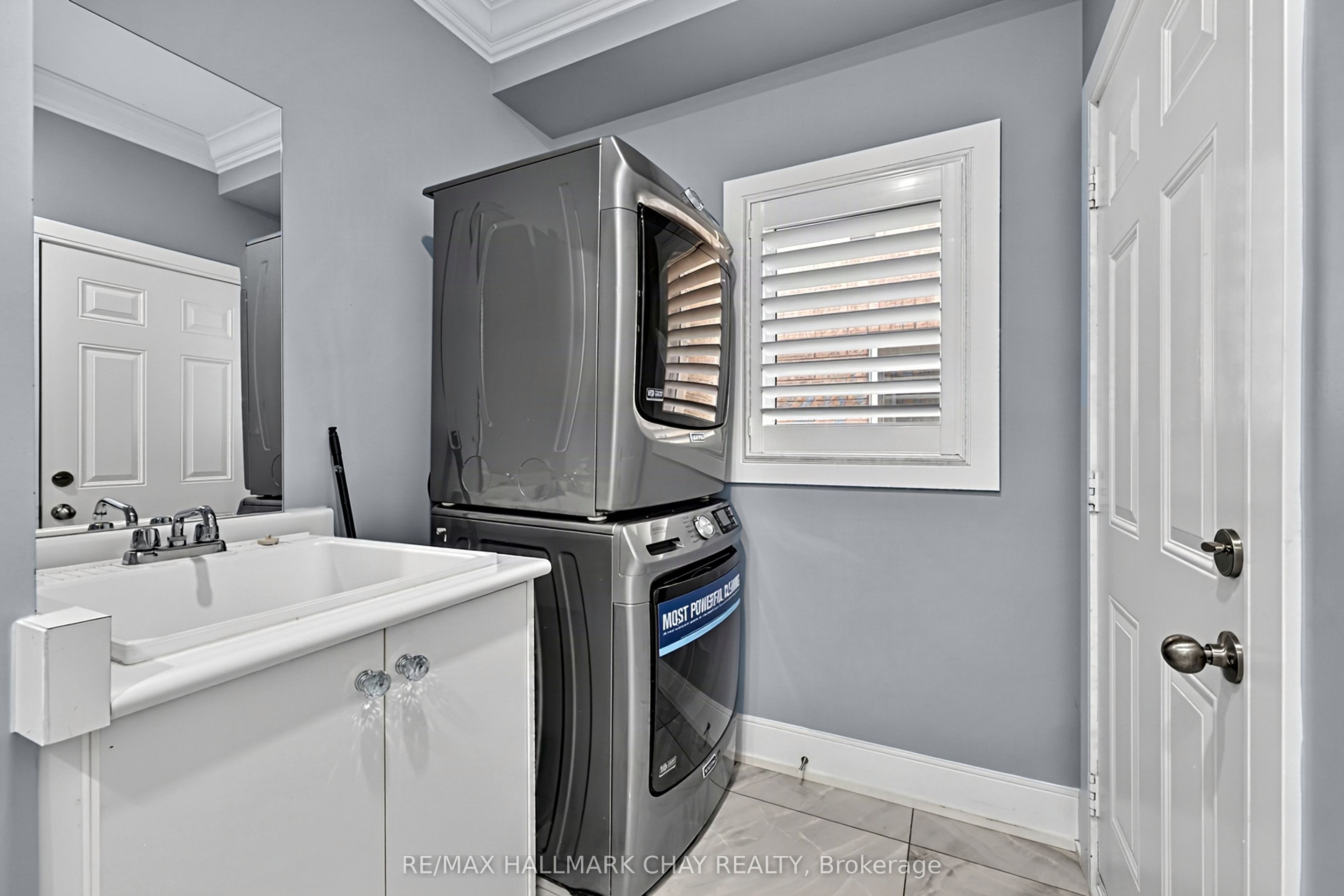 35 Tyndall Drive Property Photo 18