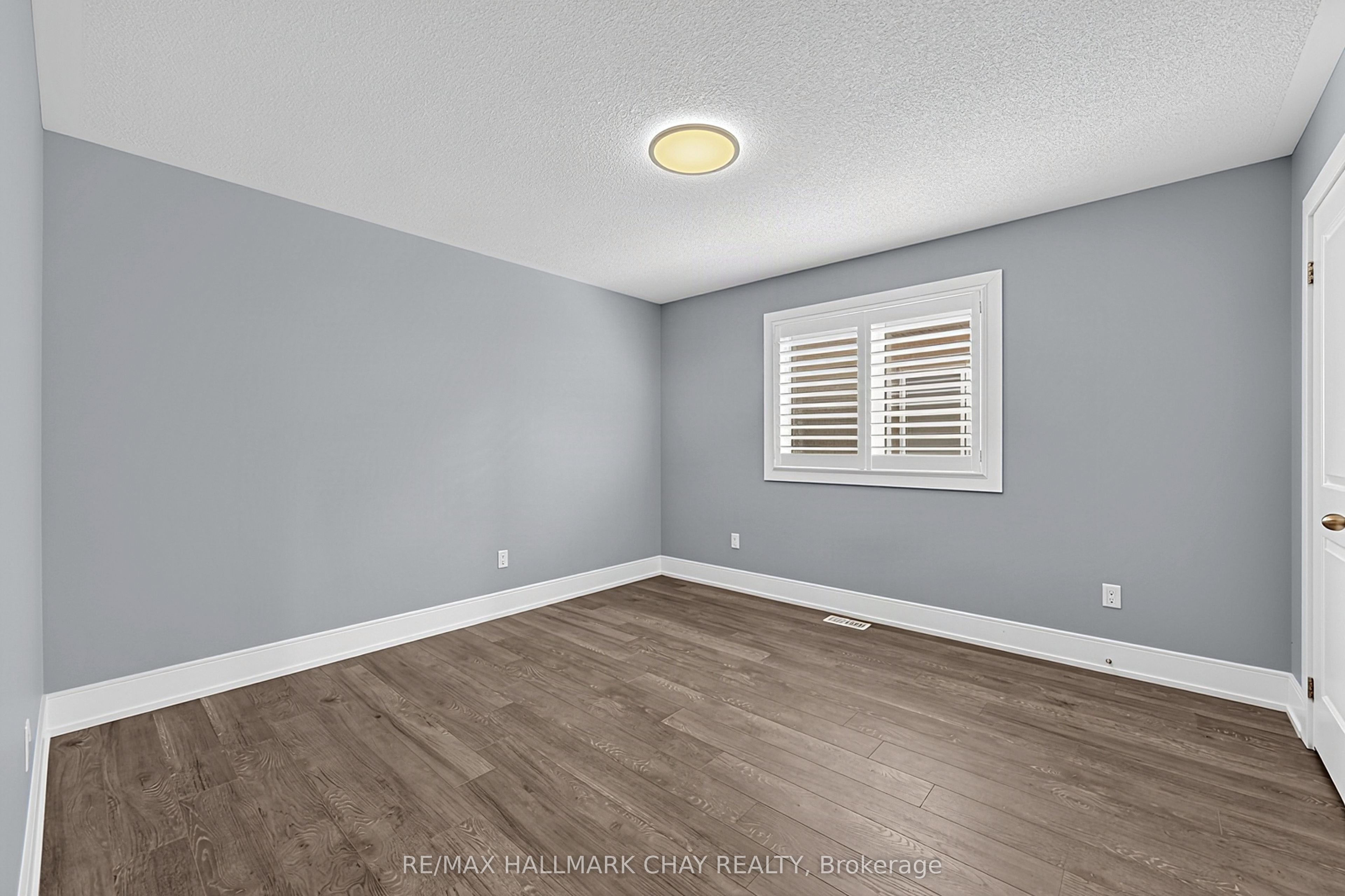 35 Tyndall Drive Property Photo 24