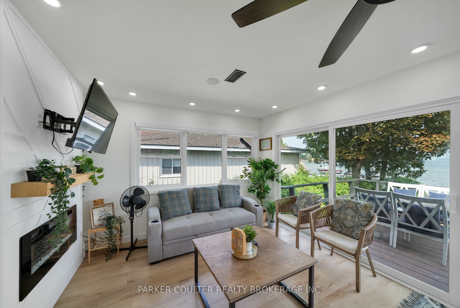 2305 Crystal Beach Road Property Photo 8