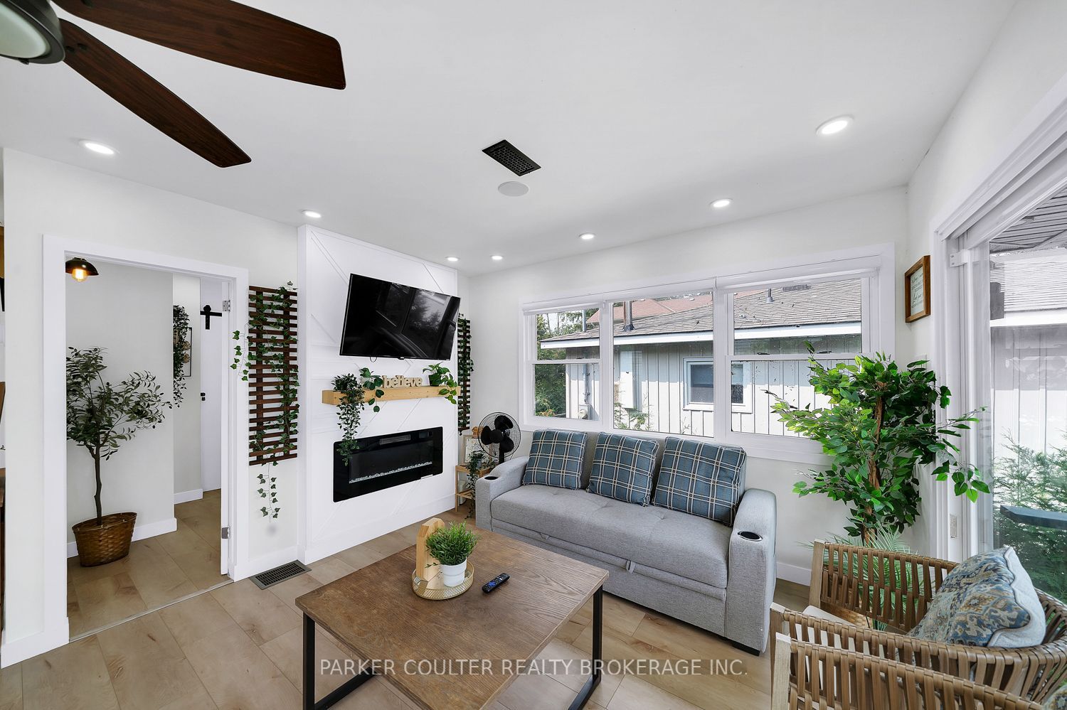 2305 Crystal Beach Road Property Photo 10