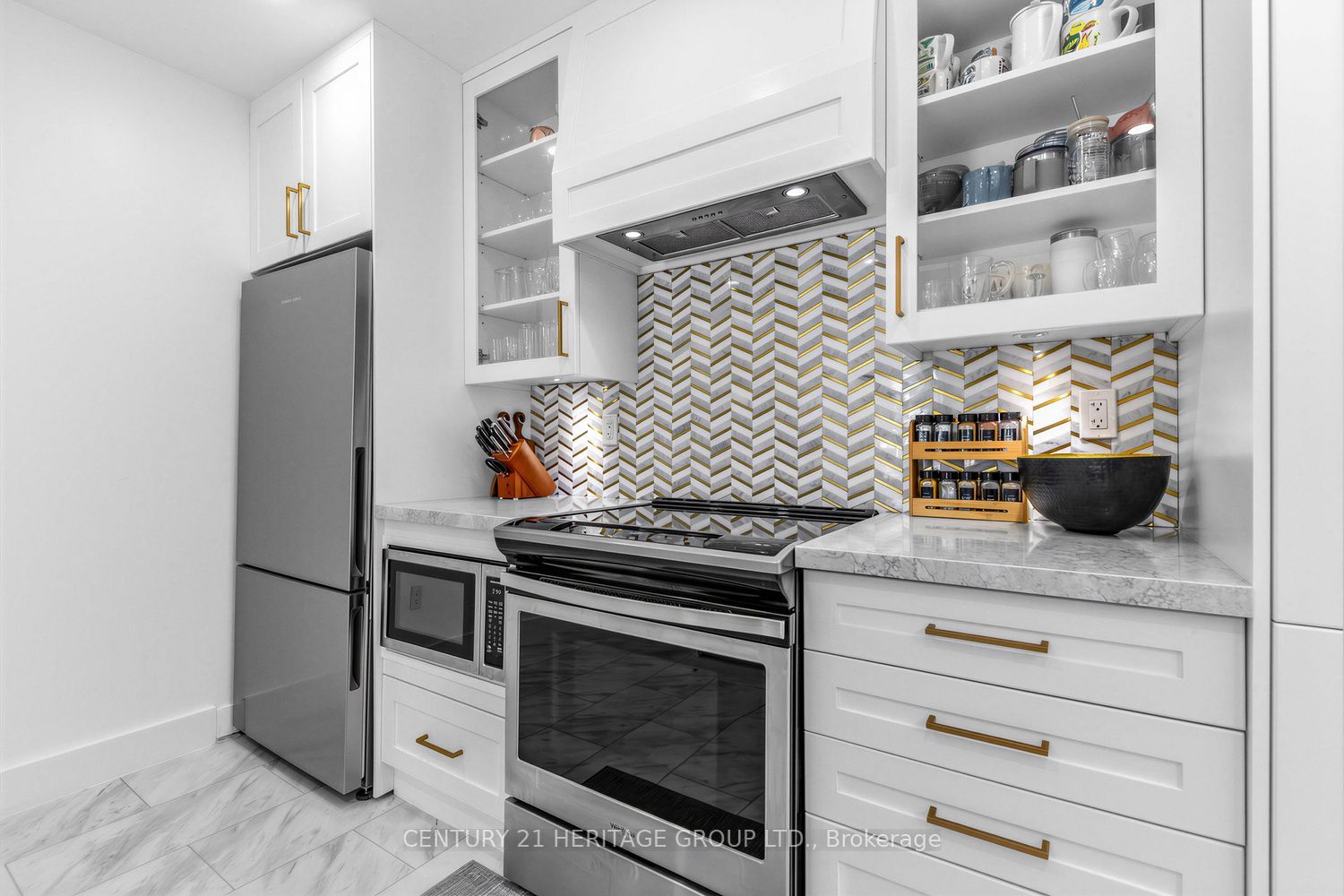 92 Kennedy Street E Property Photo 10