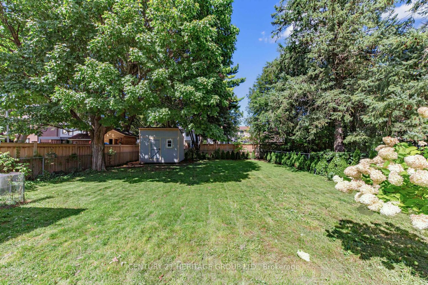 92 Kennedy Street E Property Photo 32