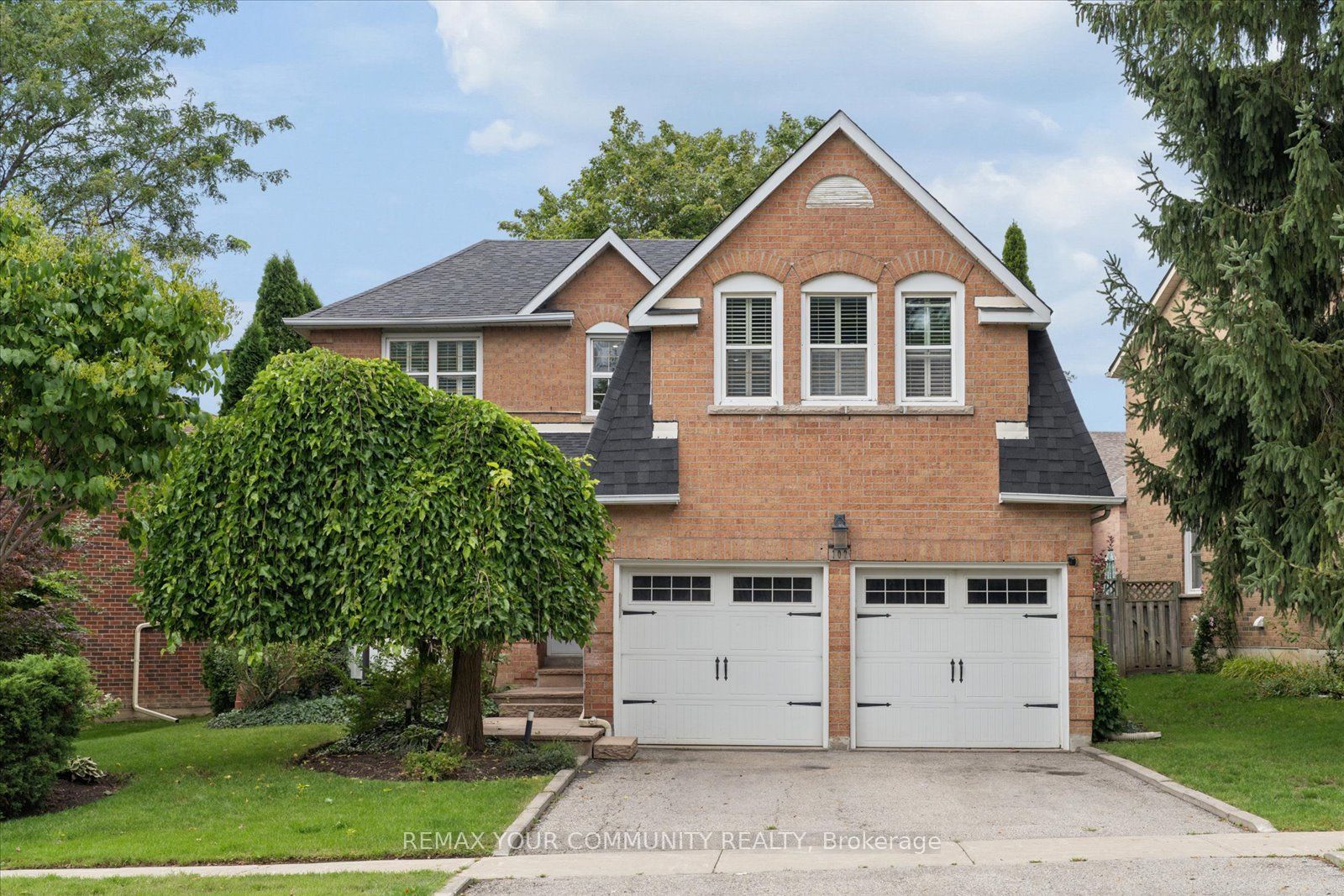 102 Edmund Seager Drive
