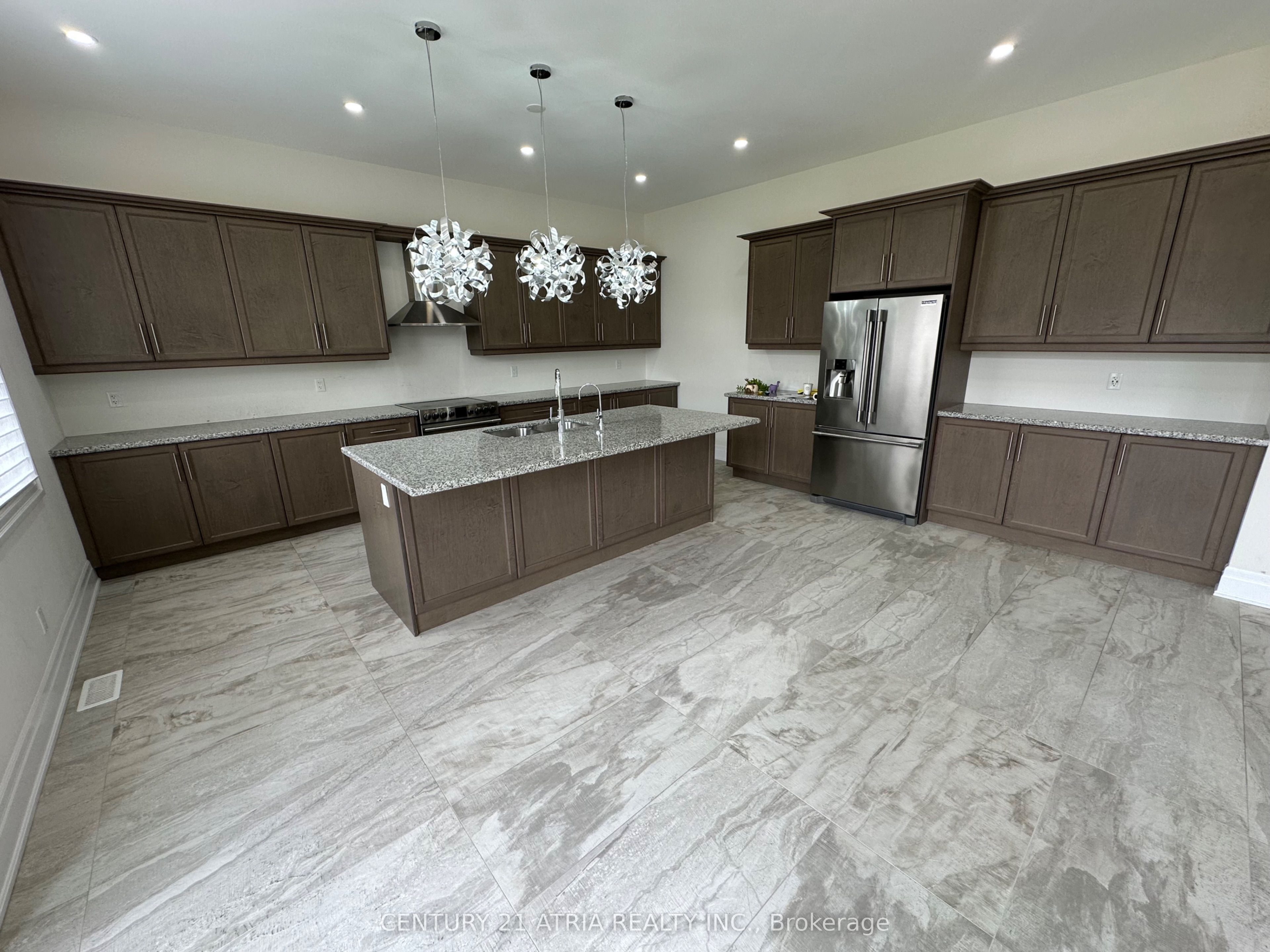 19 Mumberson Street Property Photo 8