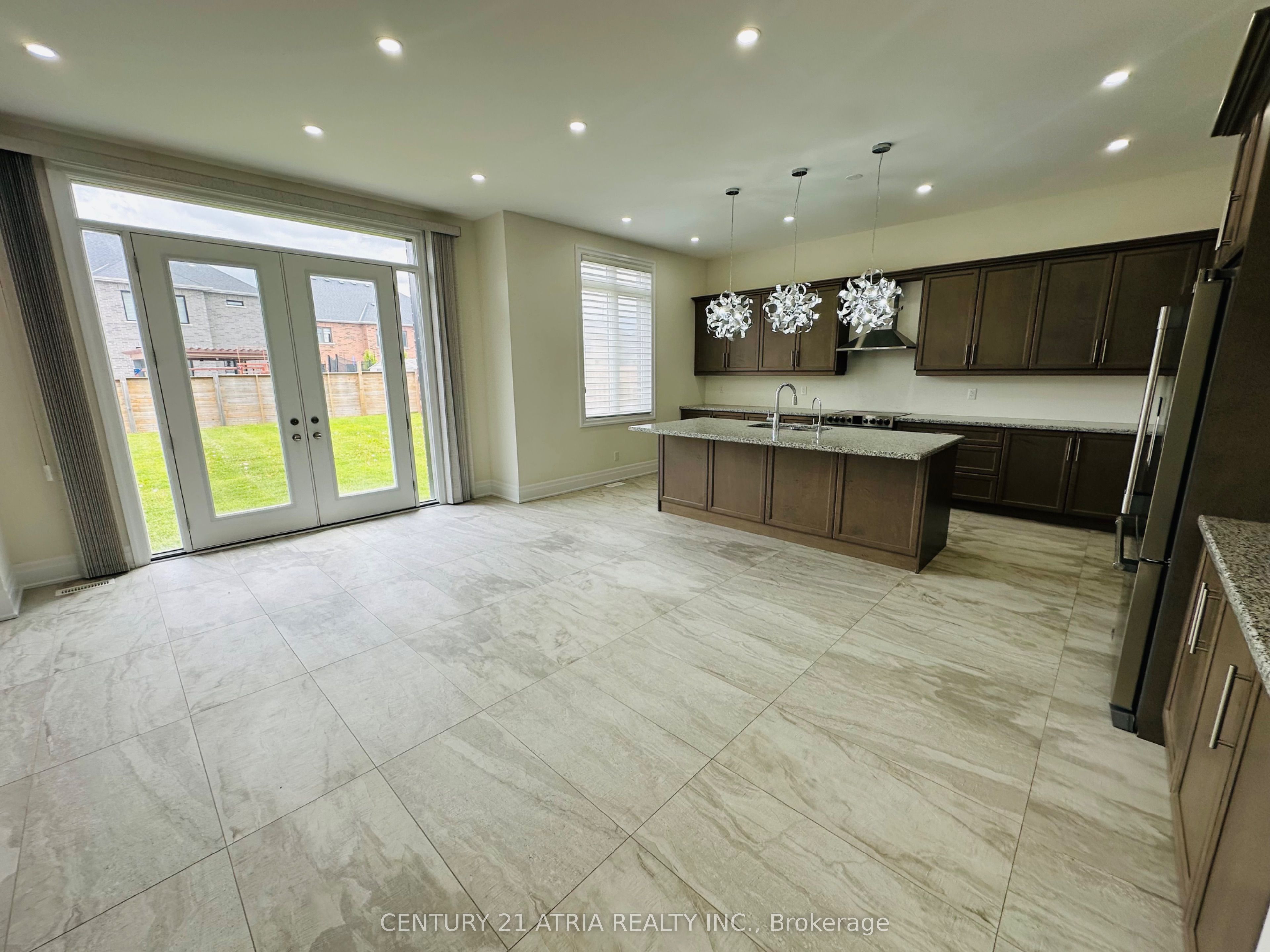19 Mumberson Street Property Photo 10