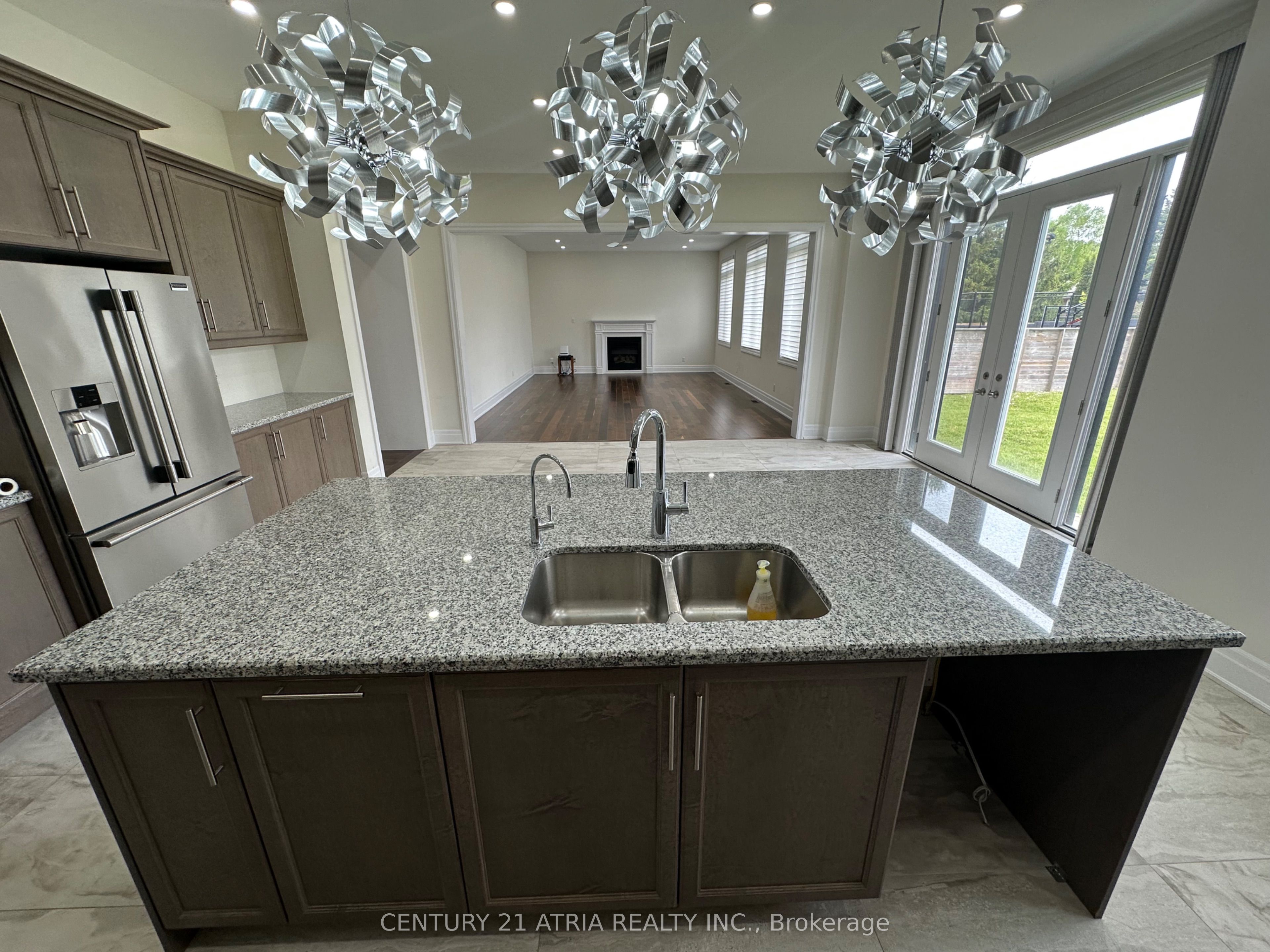 19 Mumberson Street Property Photo 11