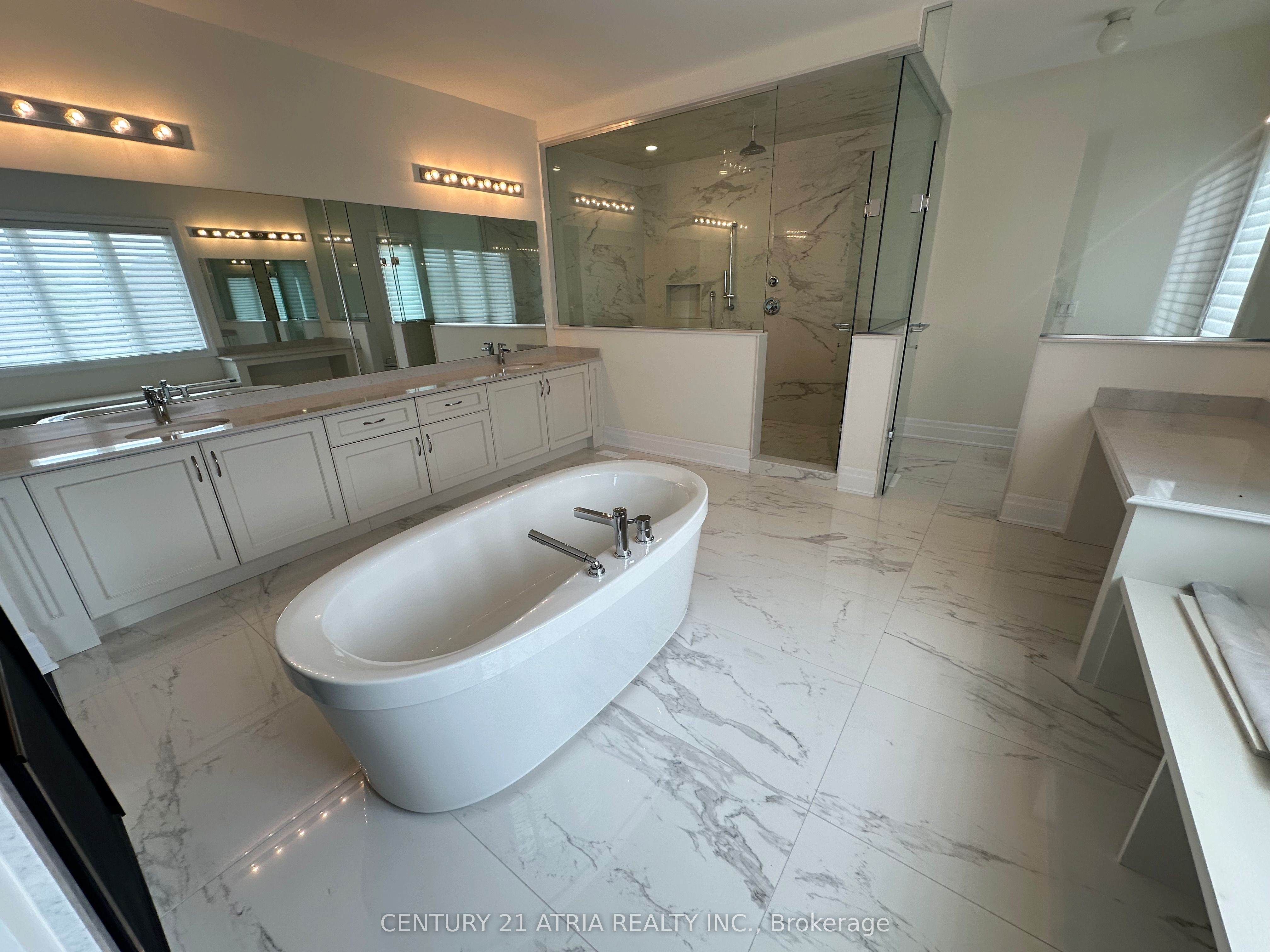 19 Mumberson Street Property Photo 20