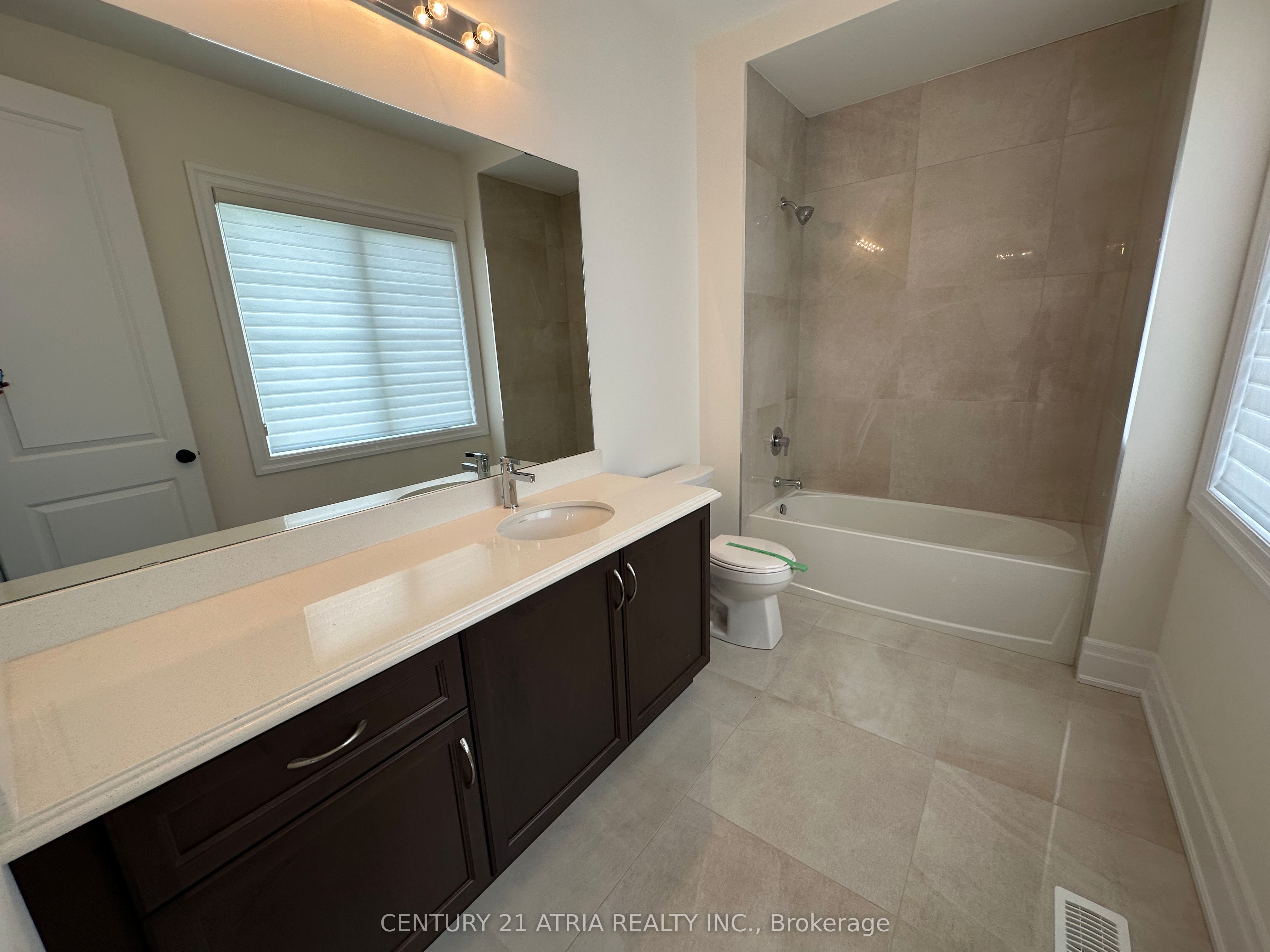 19 Mumberson Street Property Photo 32