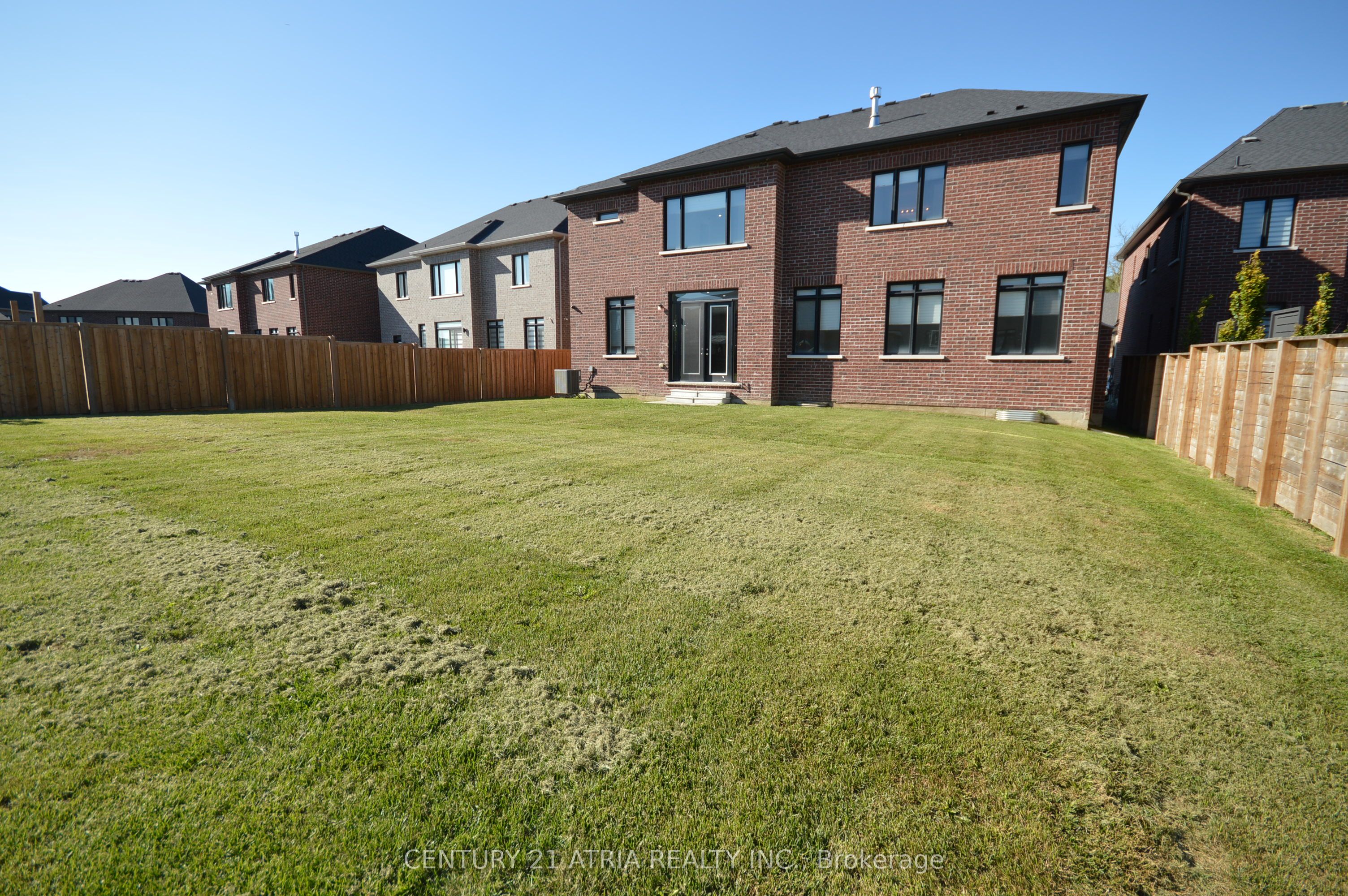 19 Mumberson Street Property Photo 34