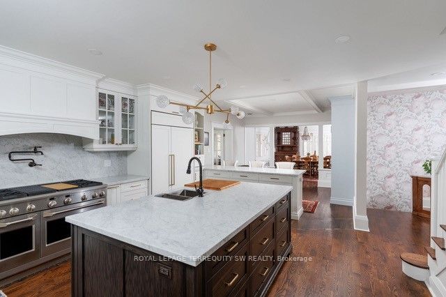 41 Kennedy Street W Property Photo 16