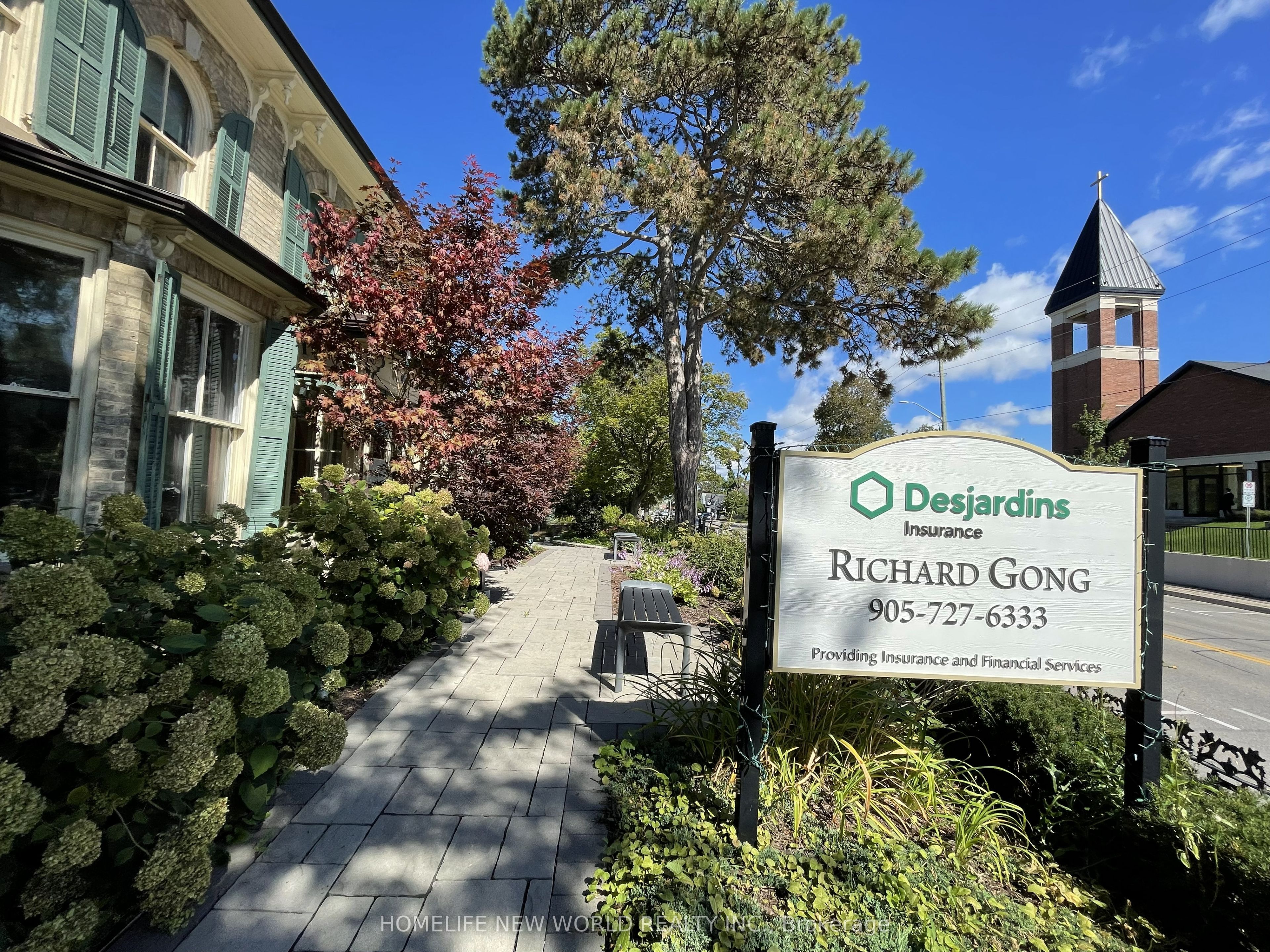 15342 Yonge Street Property Photo 3