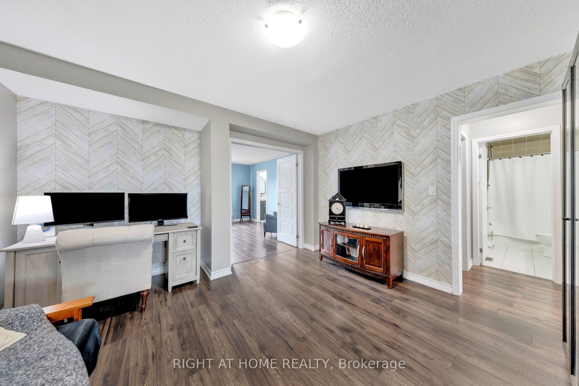 171 Thomas Phillips Drive Property Photo 19