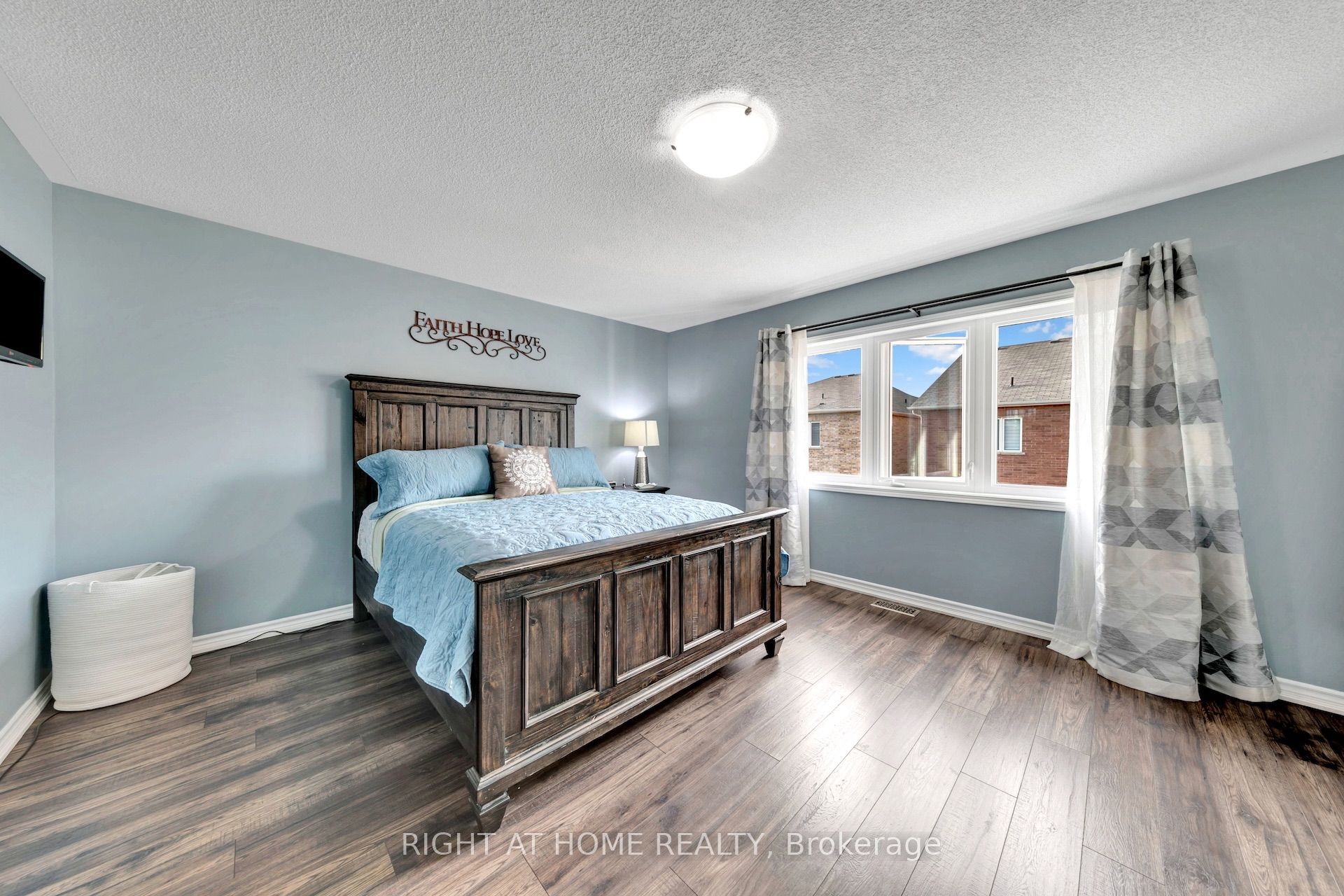 171 Thomas Phillips Drive Property Photo 21