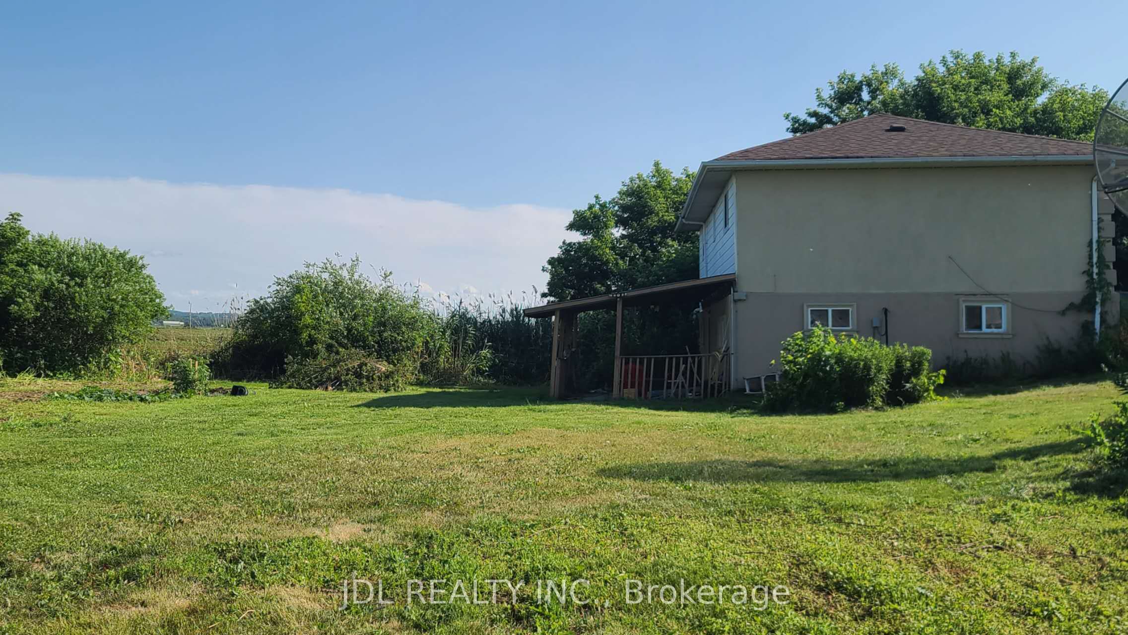 2411 Canal Road Property Photo 3