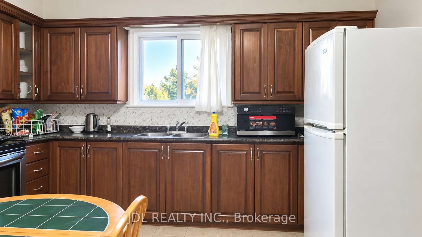 2411 Canal Road Property Photo 9