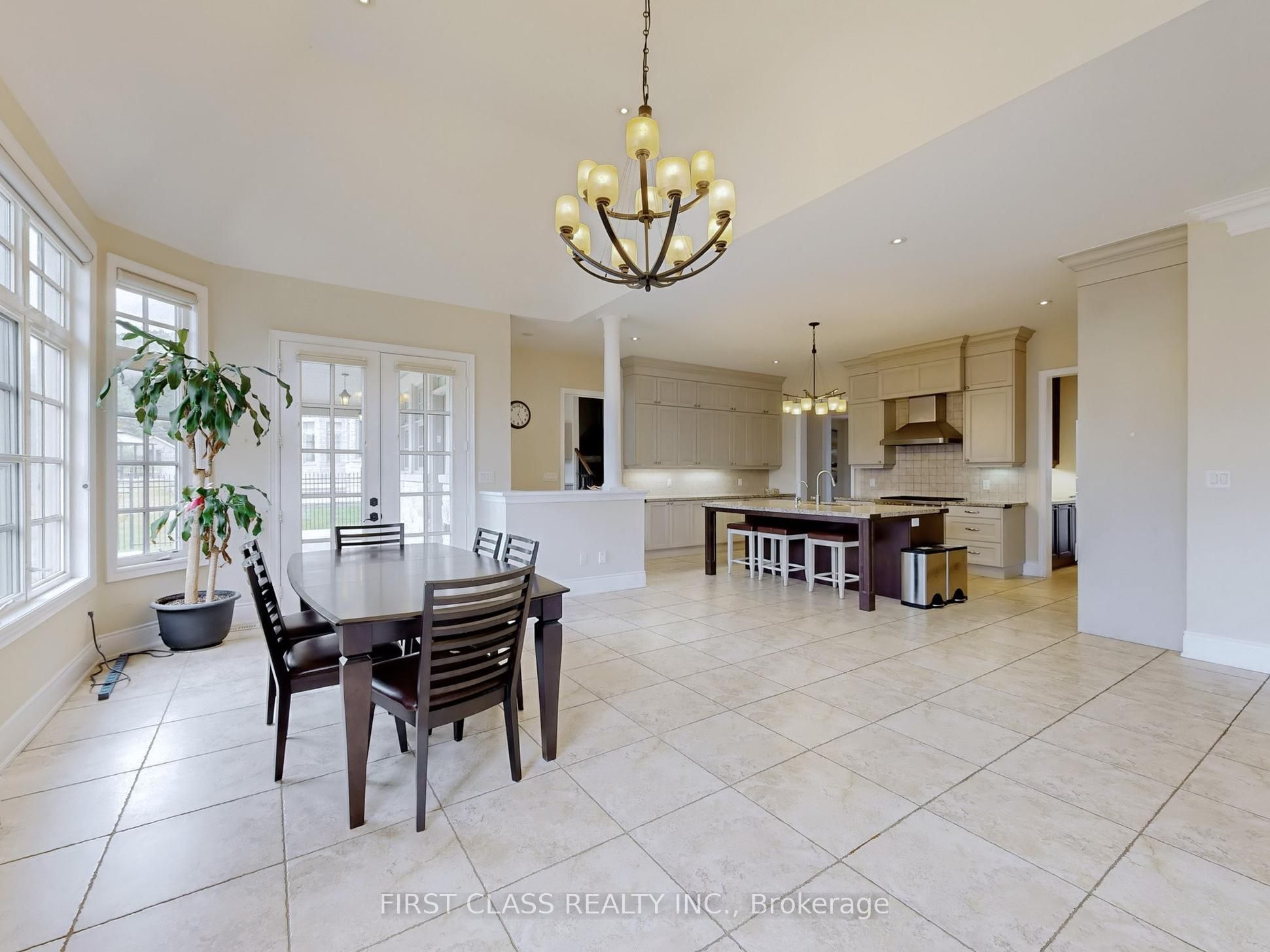 3 Royal County Down Crescent Property Photo 8