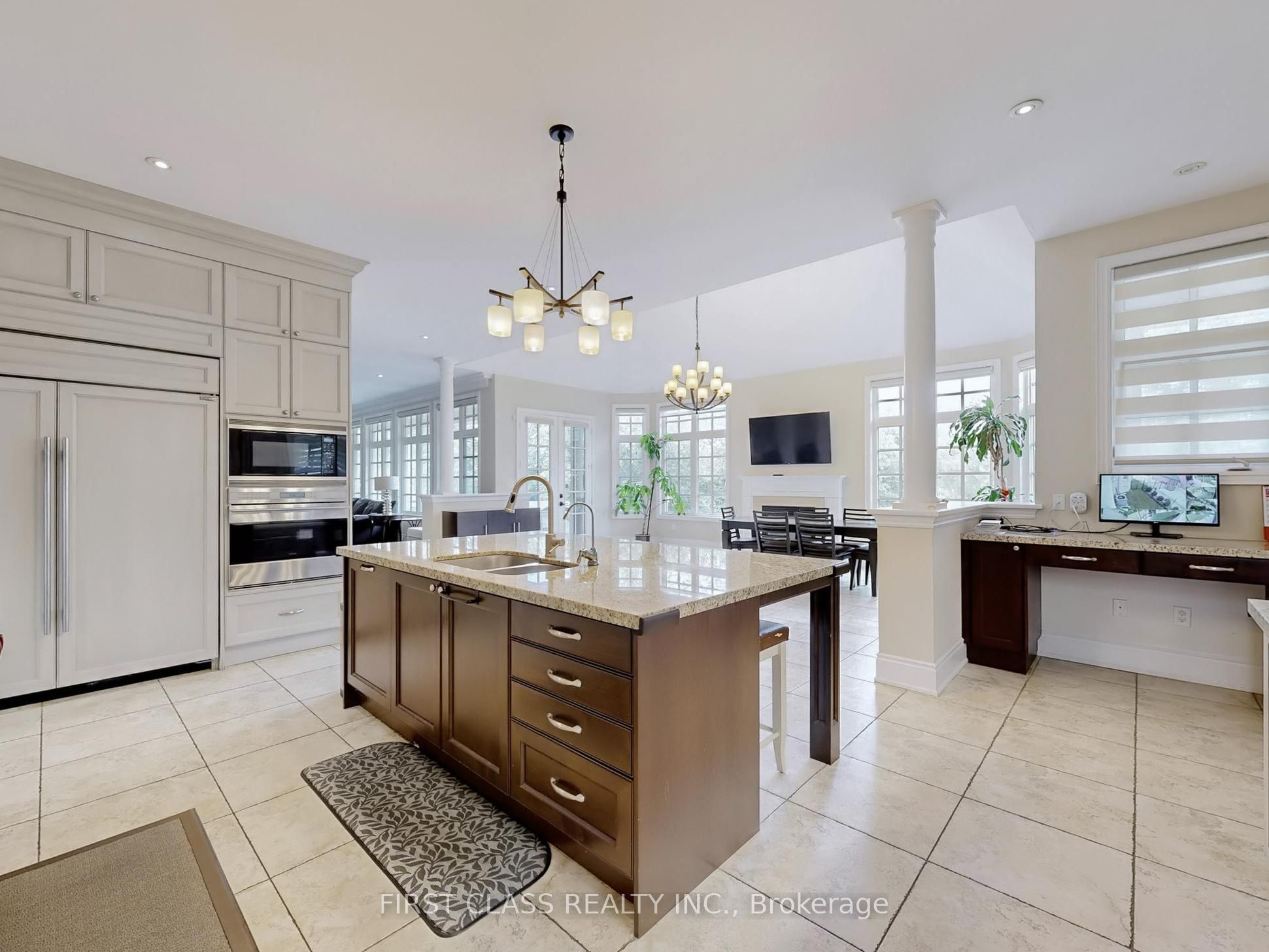 3 Royal County Down Crescent Property Photo 9
