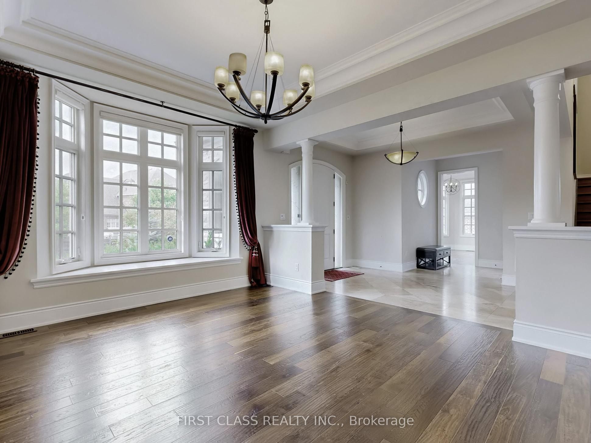 3 Royal County Down Crescent Property Photo 13