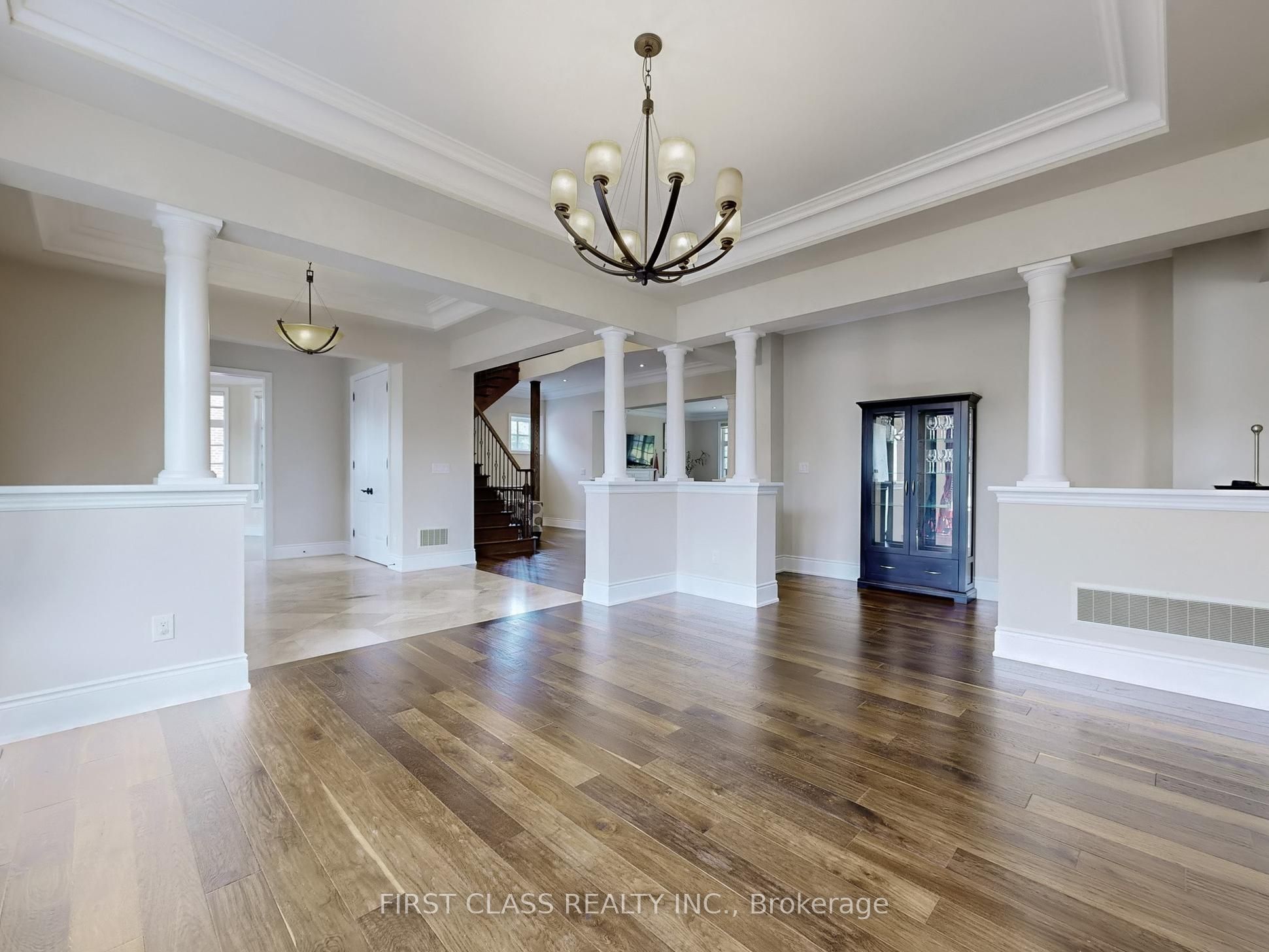 3 Royal County Down Crescent Property Photo 15