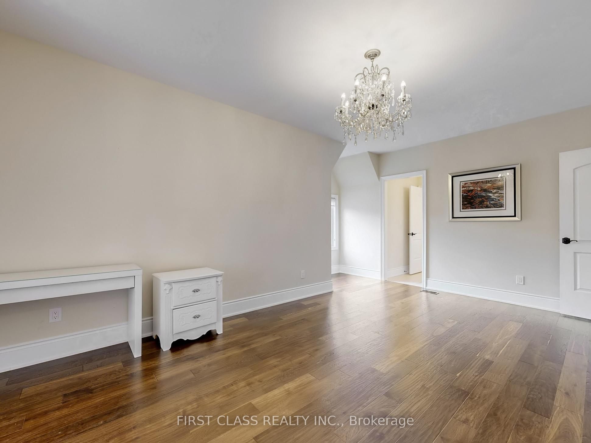 3 Royal County Down Crescent Property Photo 29