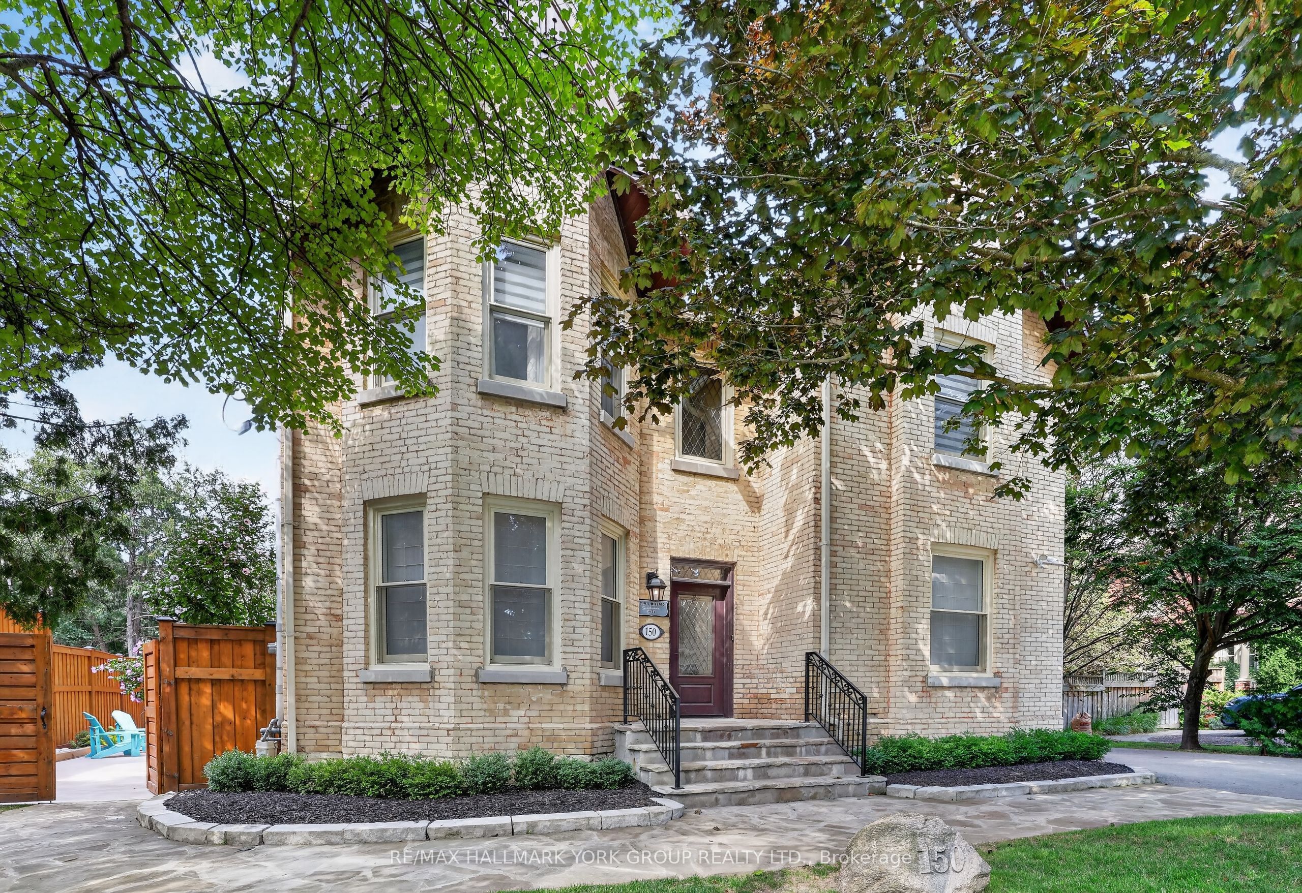 150 Lorne Avenue Property Photo 1