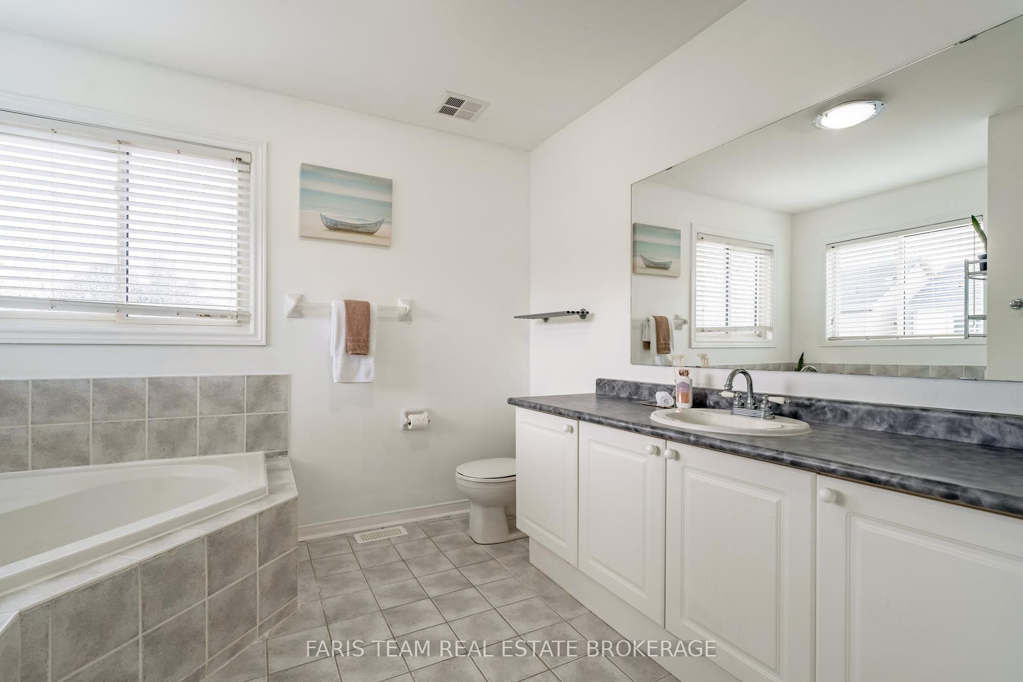 28 Mccurdy Drive Property Photo 18