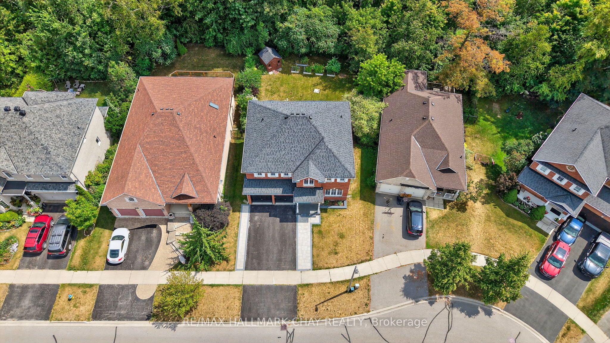 110 Glendower Crescent Property Photo 33