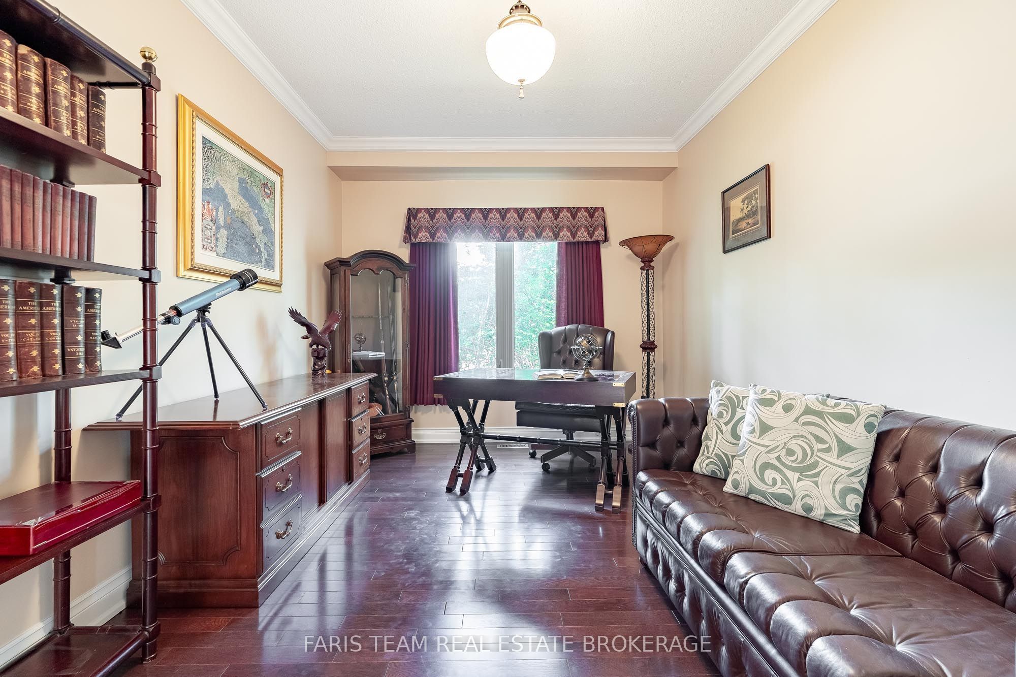 15 Clarendon Drive Property Photo 15