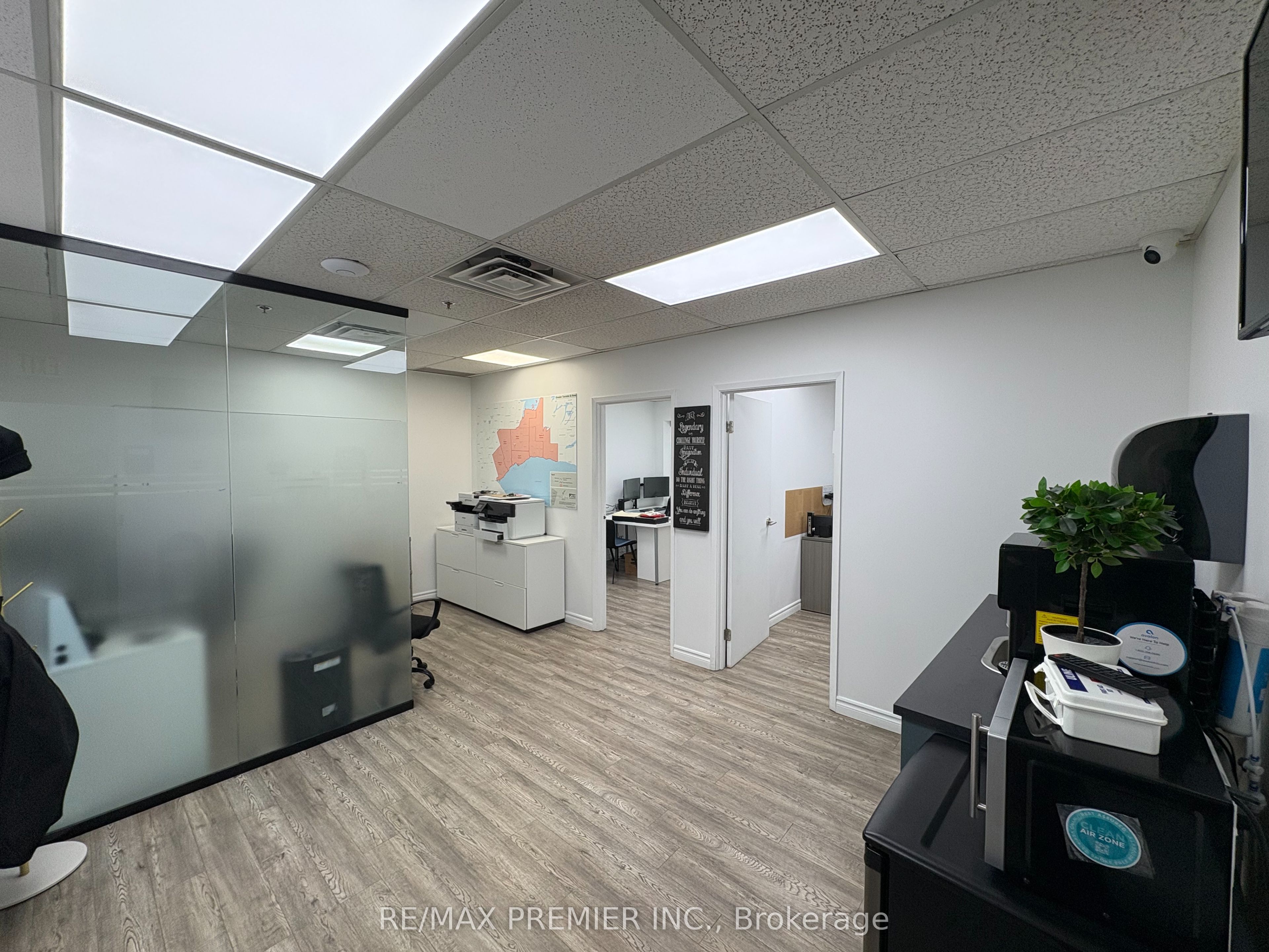 120 Woodstream Boulevard 12 Property Photo 4