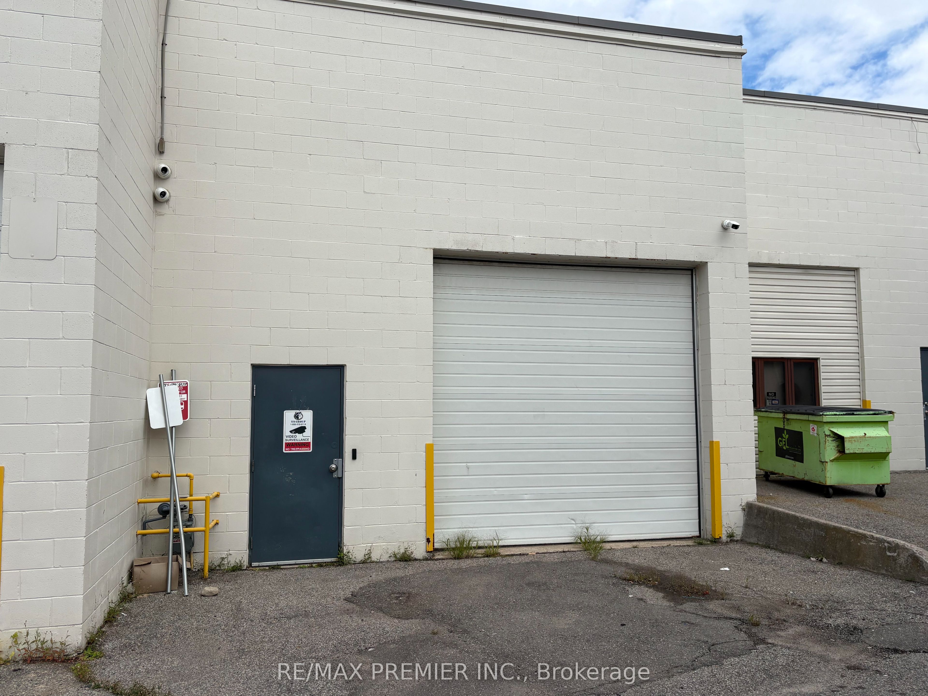 120 Woodstream Boulevard 12 Property Photo 8