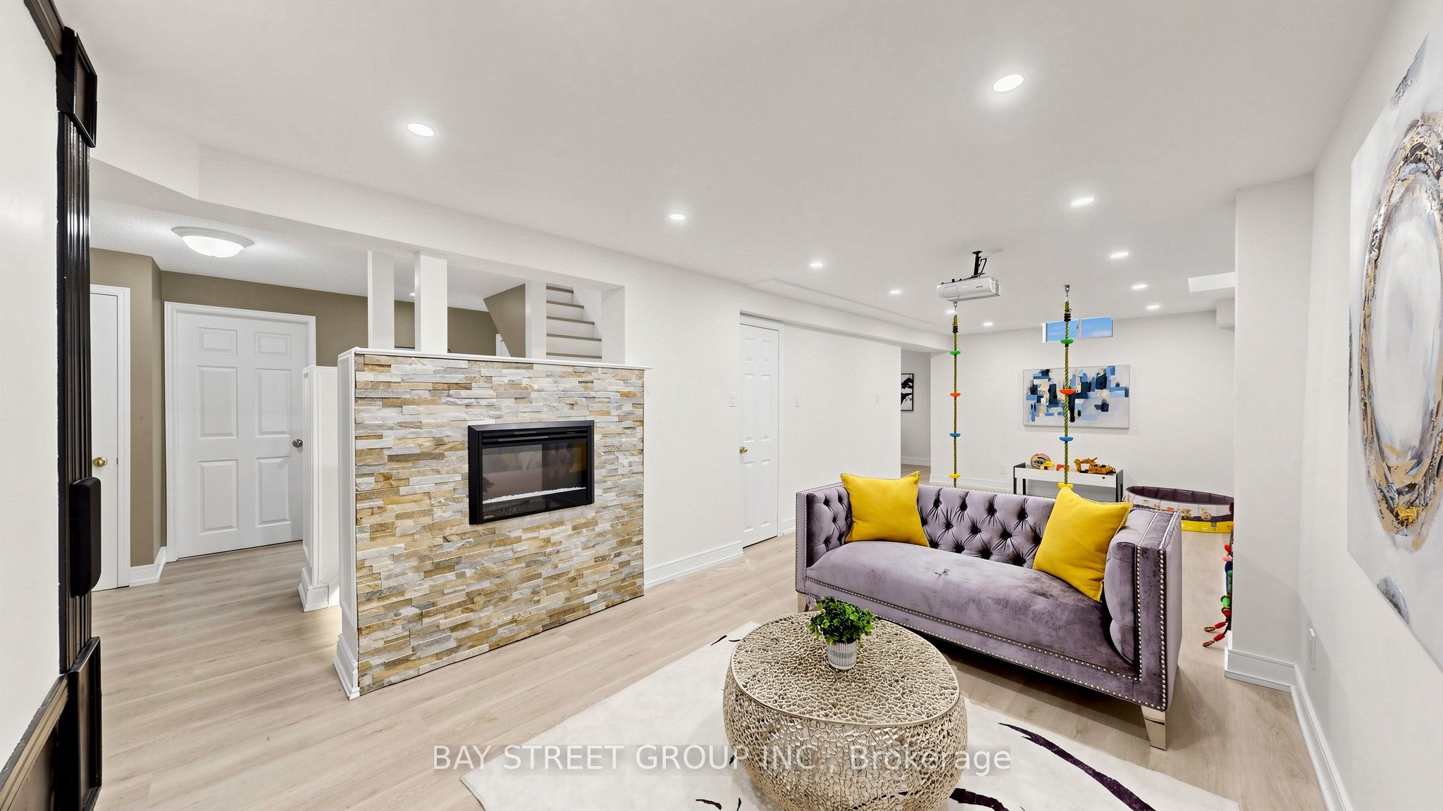 26 Kew Gardens Property Photo 36