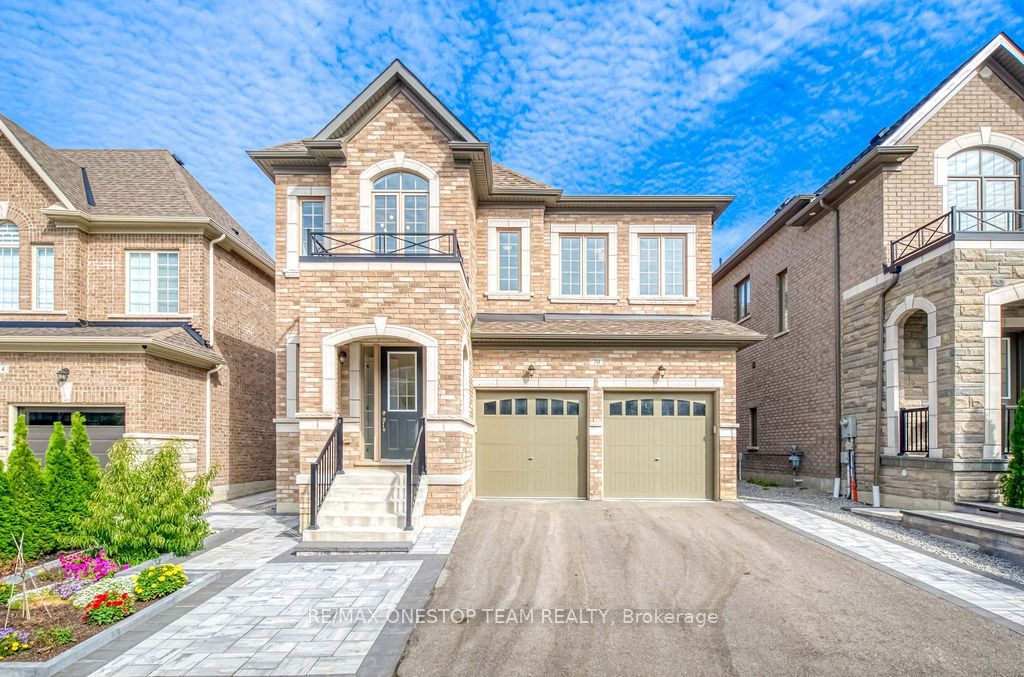 70 Madoc Place Property Photo 2