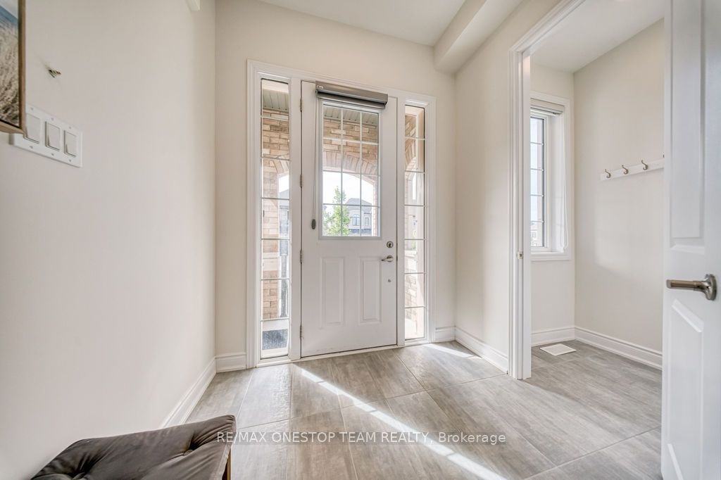70 Madoc Place Property Photo 3