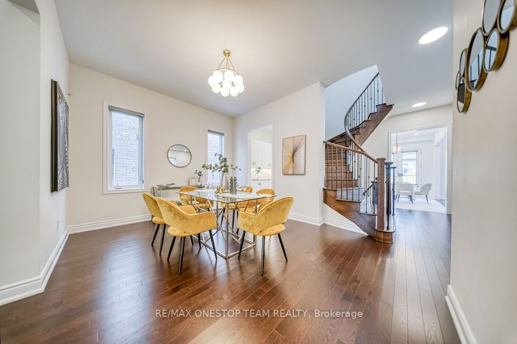 70 Madoc Place Property Photo 6